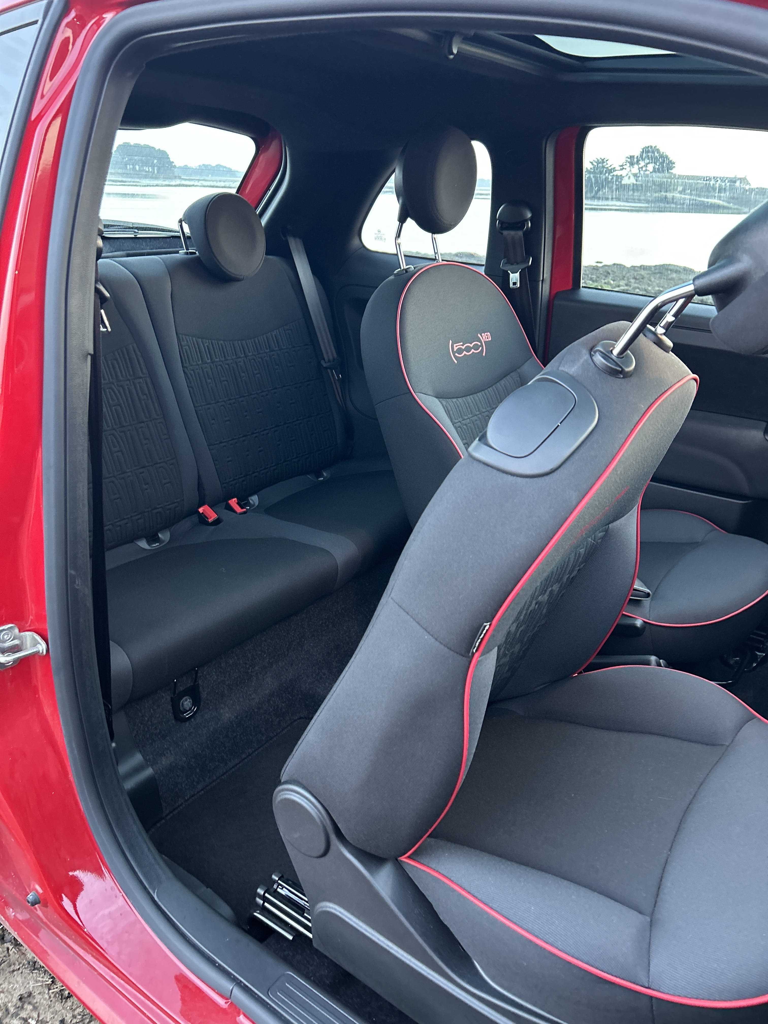 Fiat 500 avec Autoradio