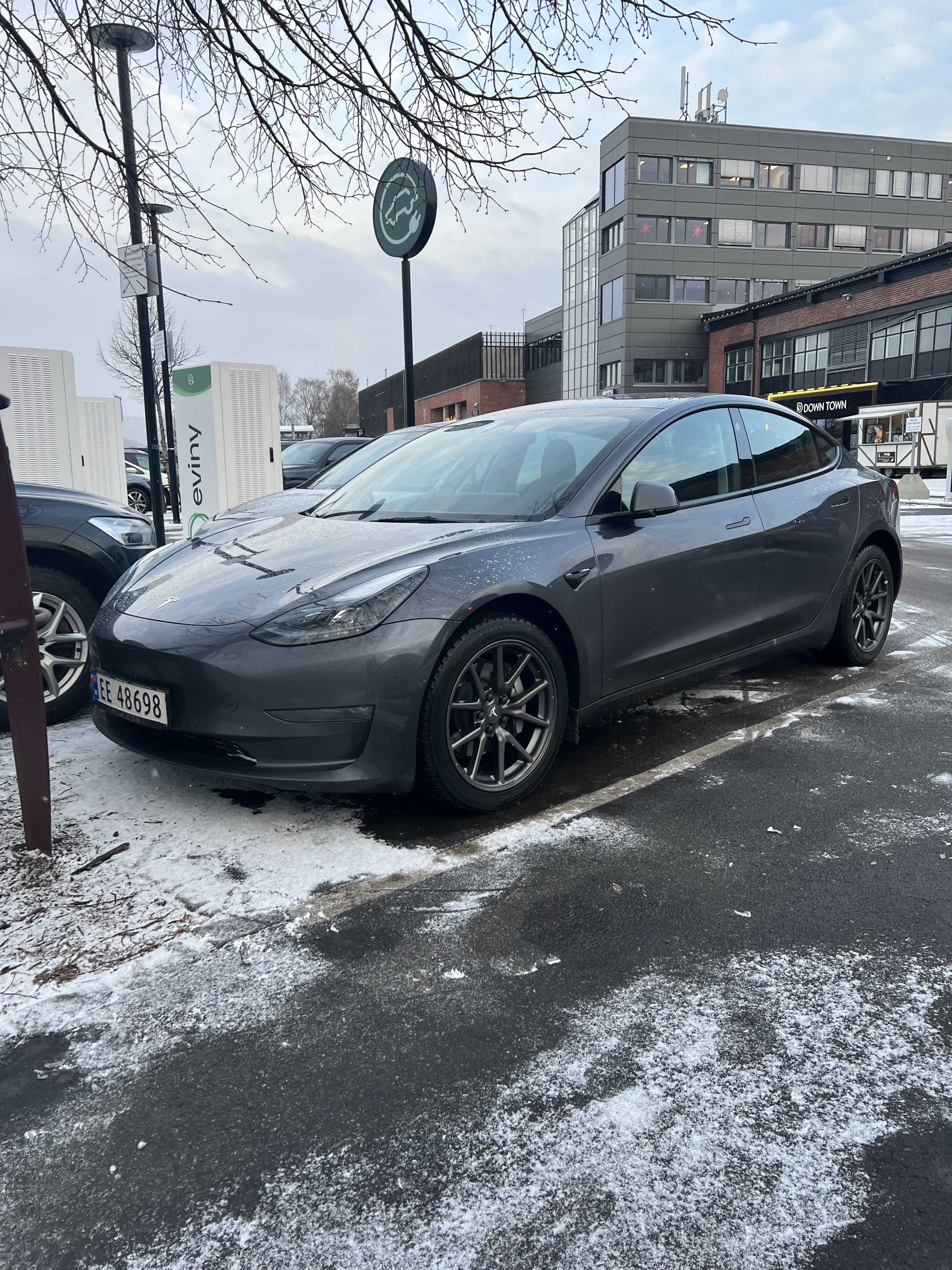 Tesla Model 3 Long Range