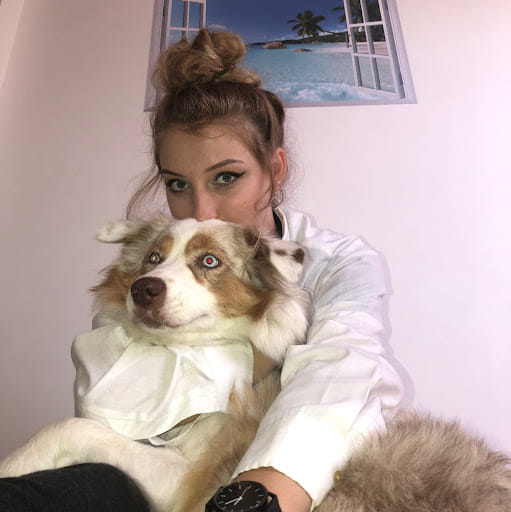 Simona