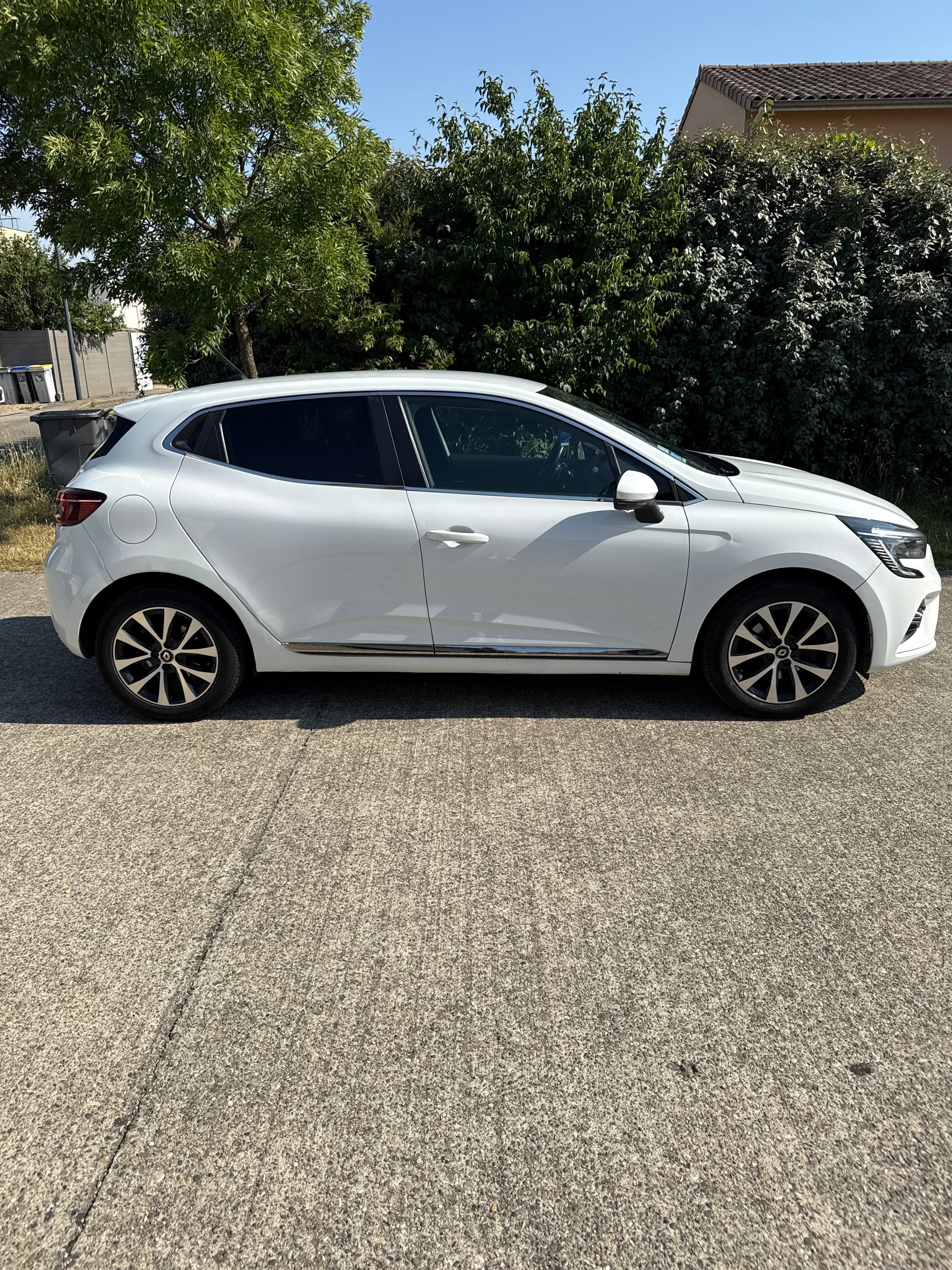 Renault Clio E-tech avec Climatisation