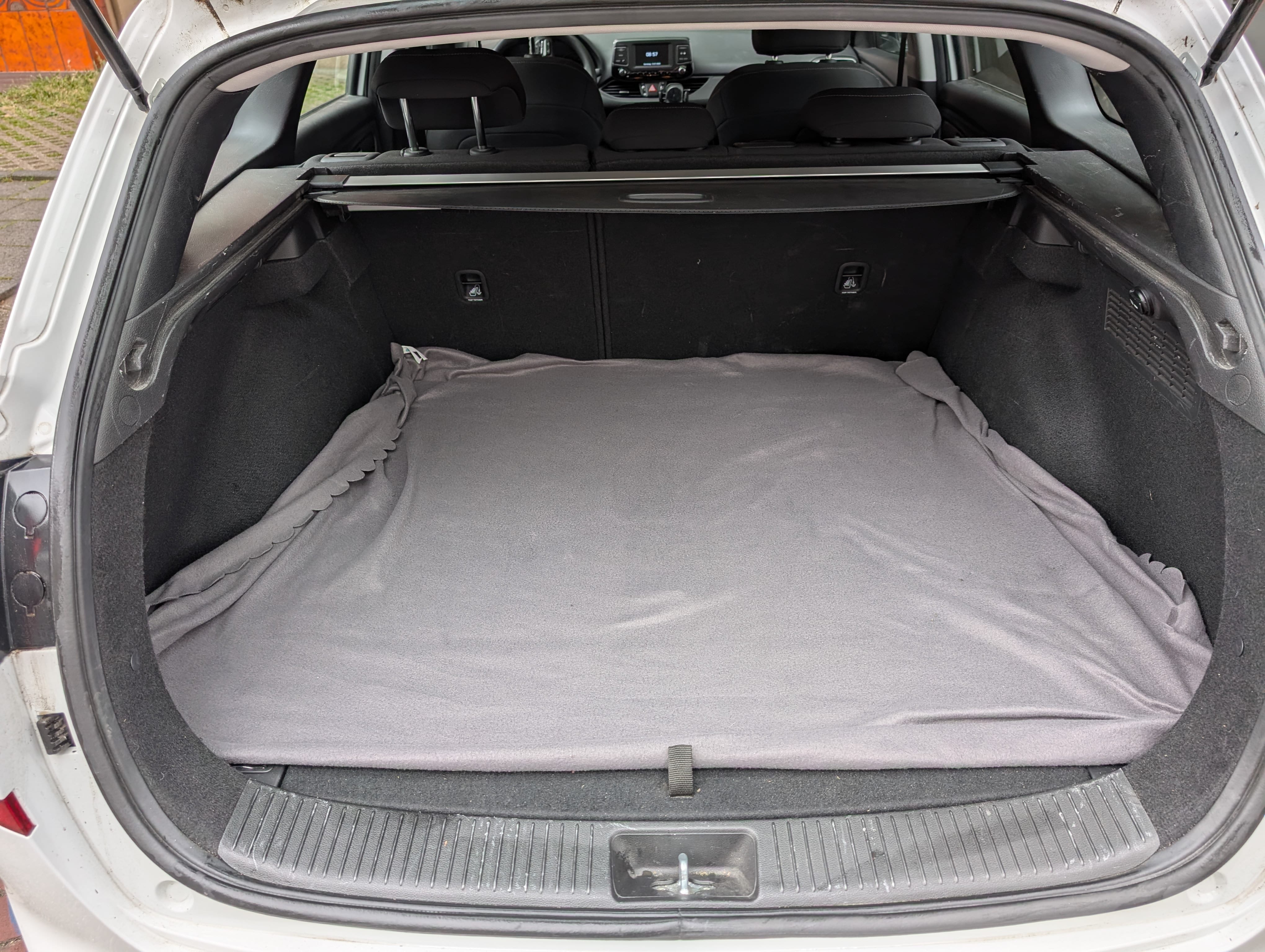 Hyundai i30 Kombi | 1.4 MPI | E10 | con Android Auto