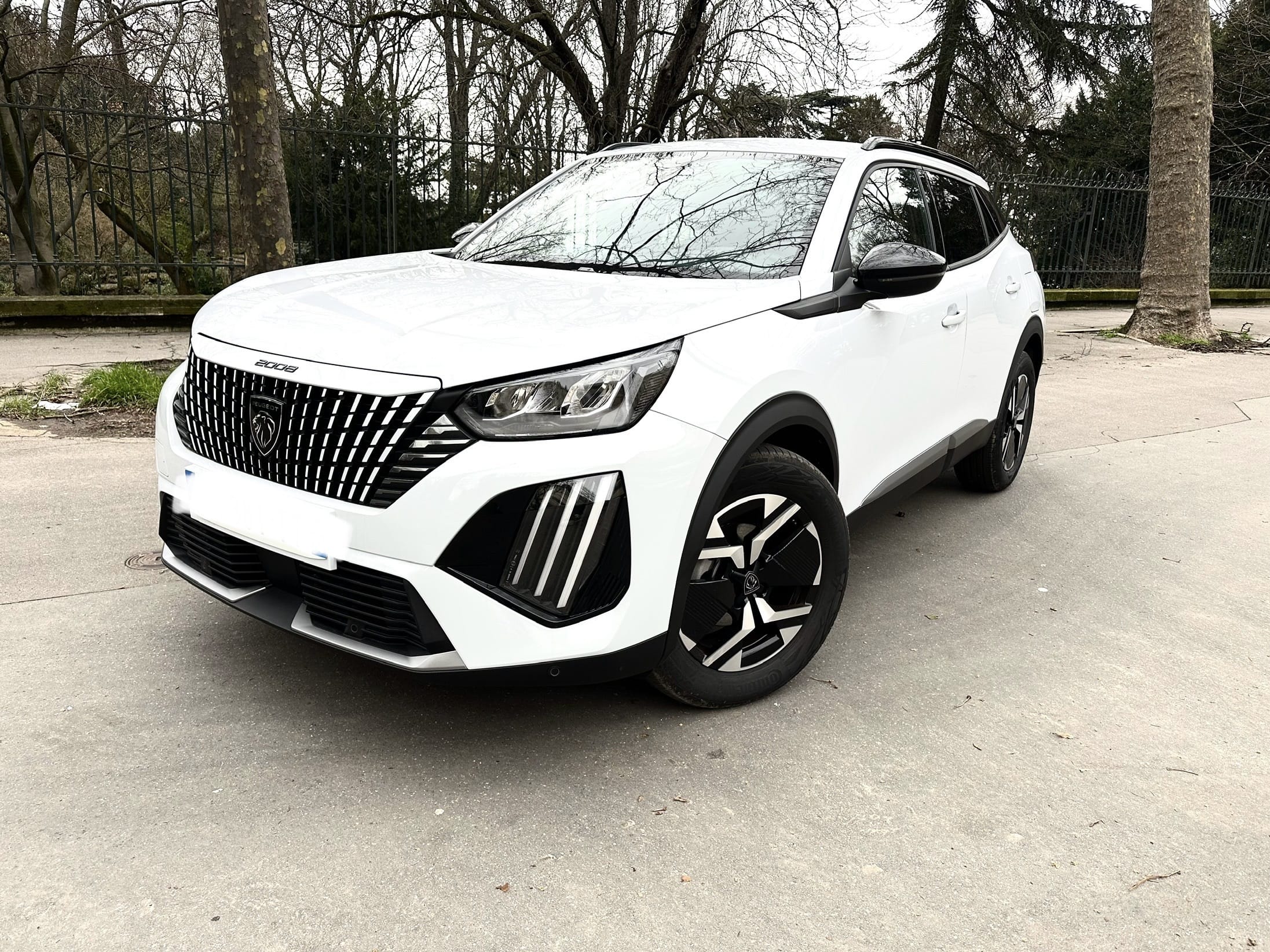 Peugeot 2008 GR381 avec Climatisation