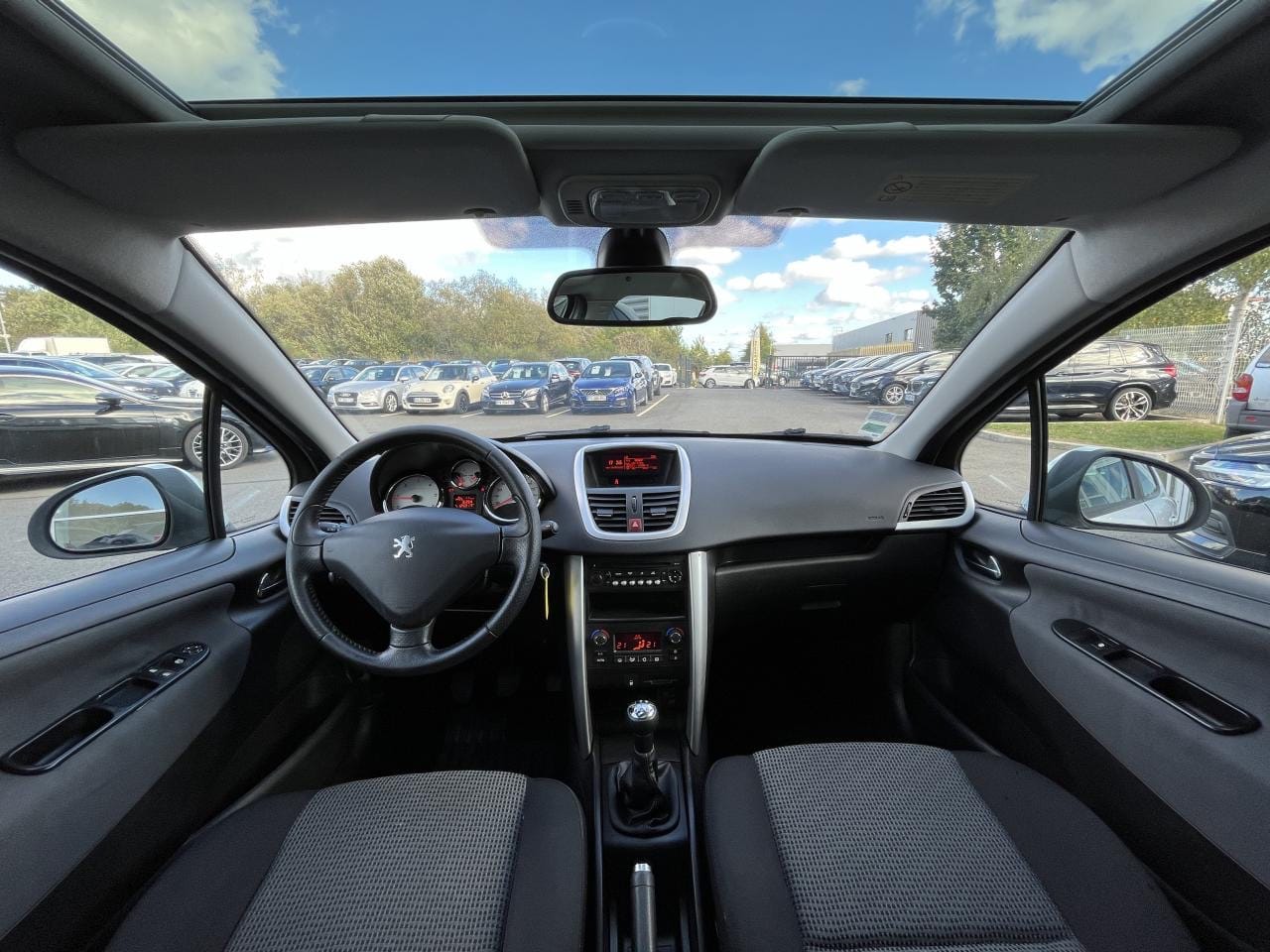 Peugeot 207 SW avec Régulateur de vitesse