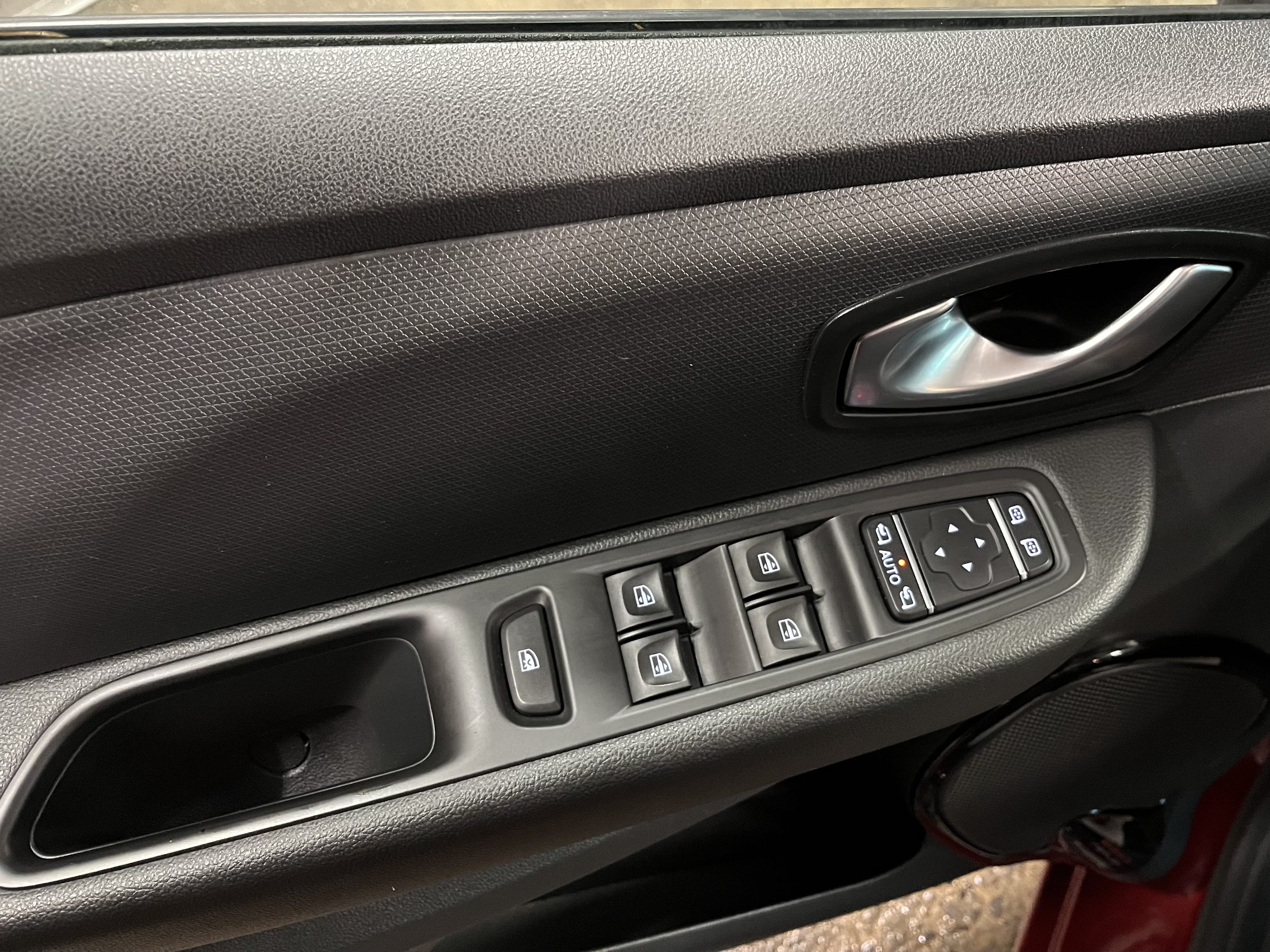Renault Clio Renault clio iv limited with Bluetooth audio