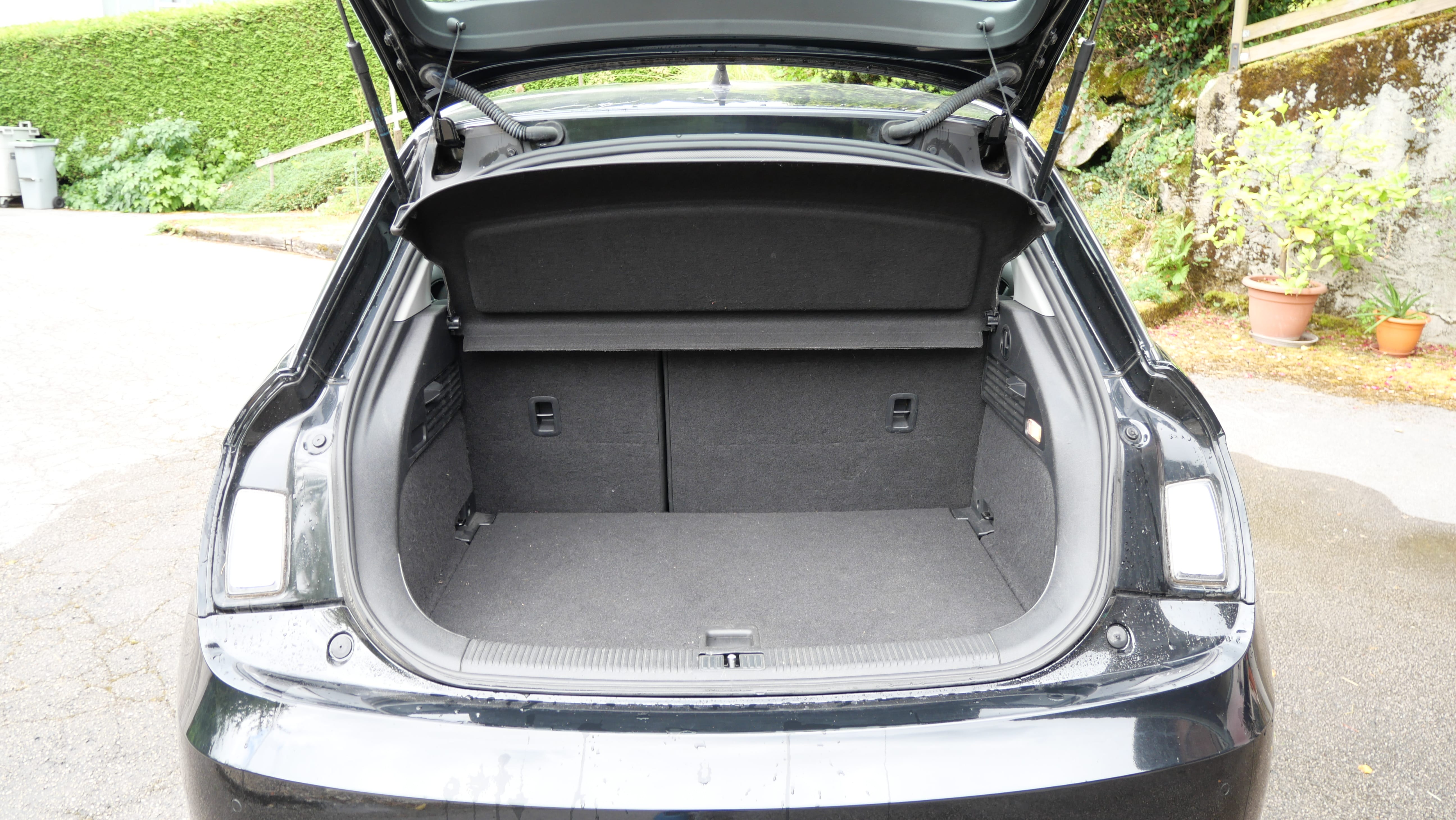 Audi A1 Sportback 1.4 TDI met Autoradio