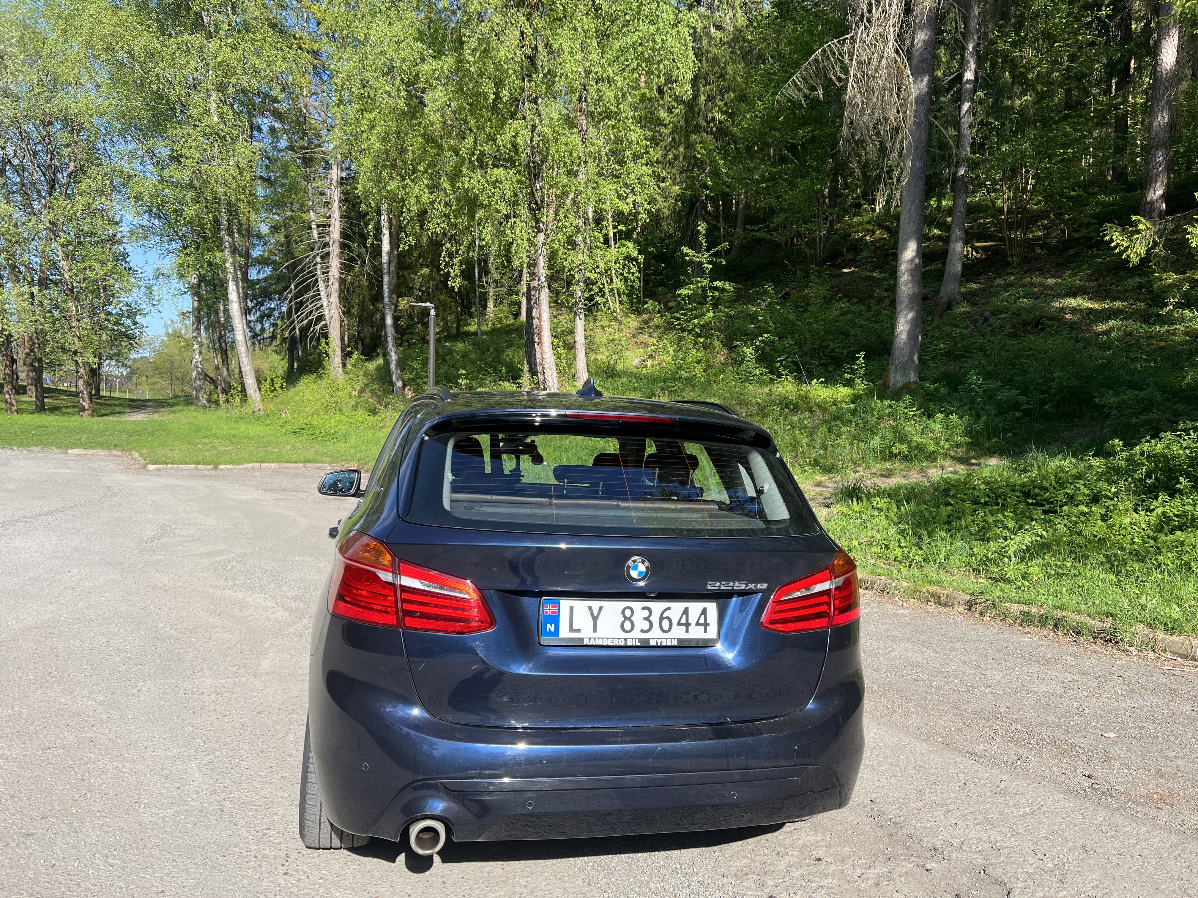 BMW  225xe iPerformance med GPS