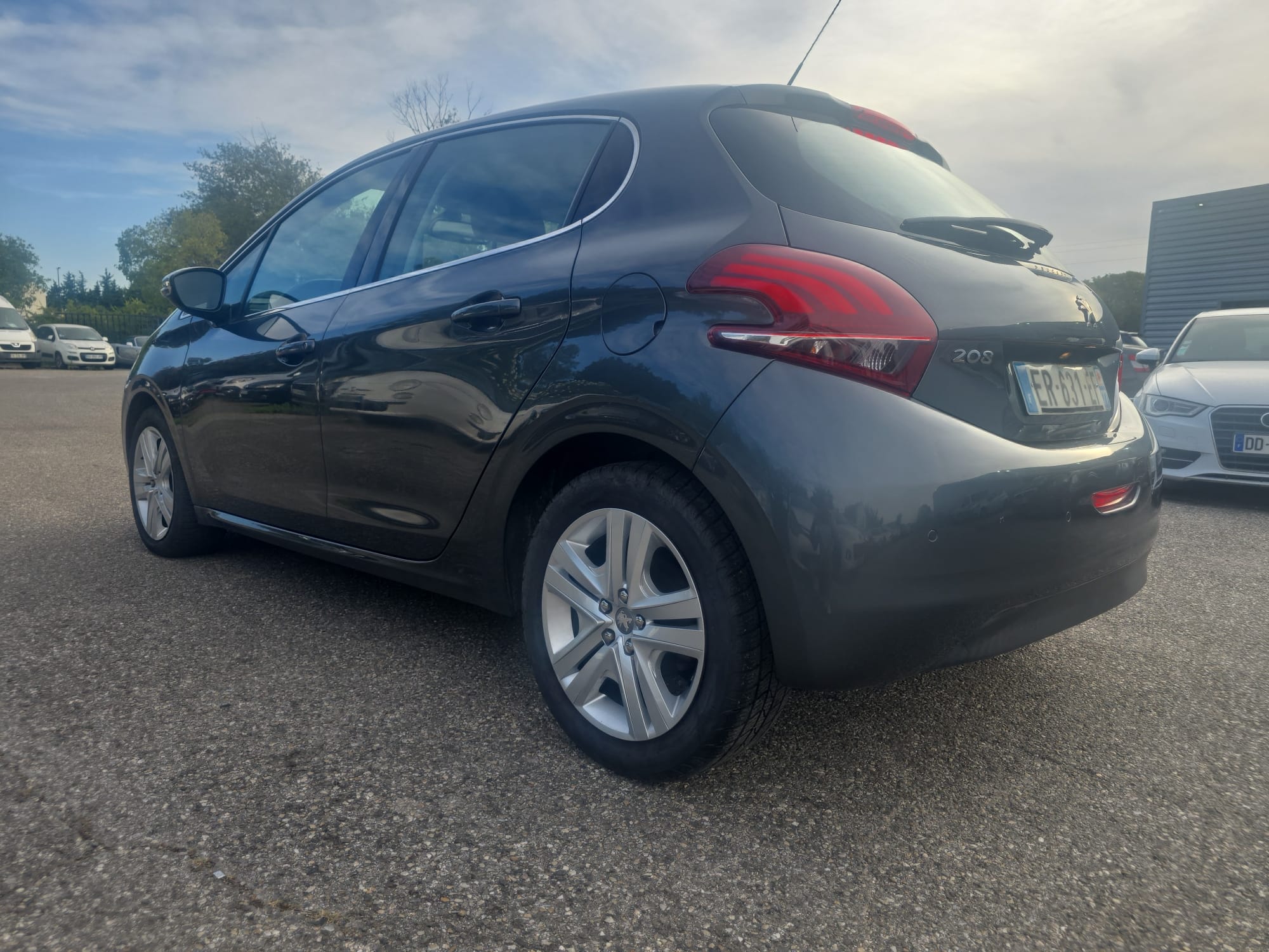 Peugeot 208 met GPS
