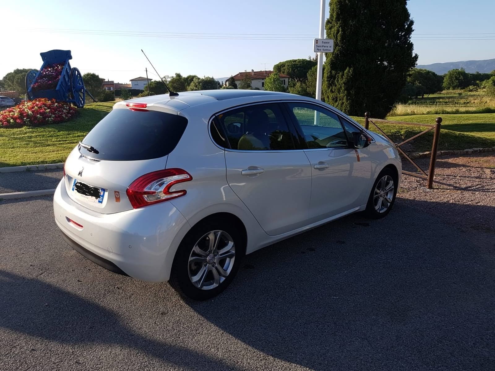 Peugeot 208 avec Climatisation