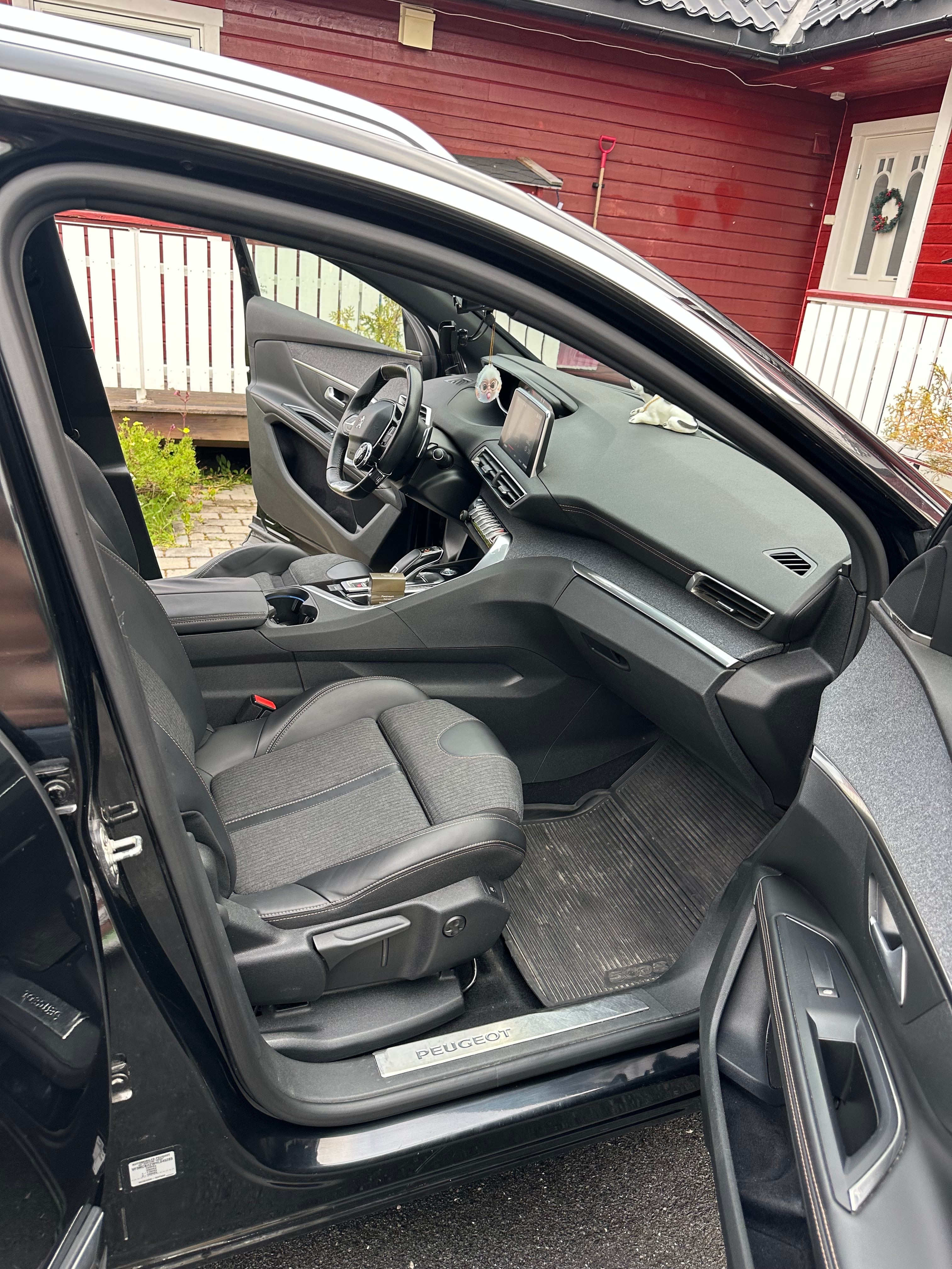 Peugeot 5008 med Cruisekontroll