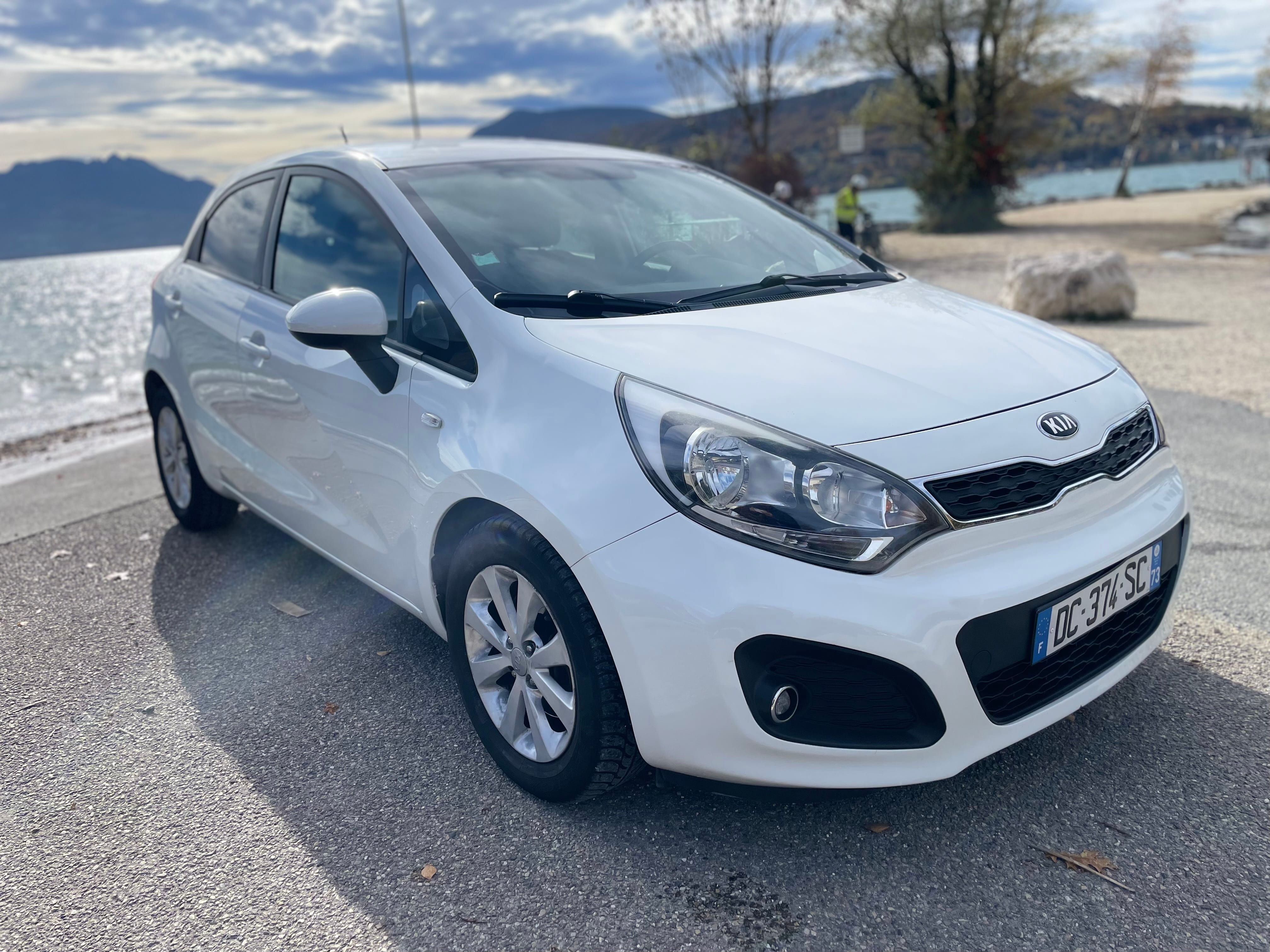 Kia Rio avec Régulateur de vitesse