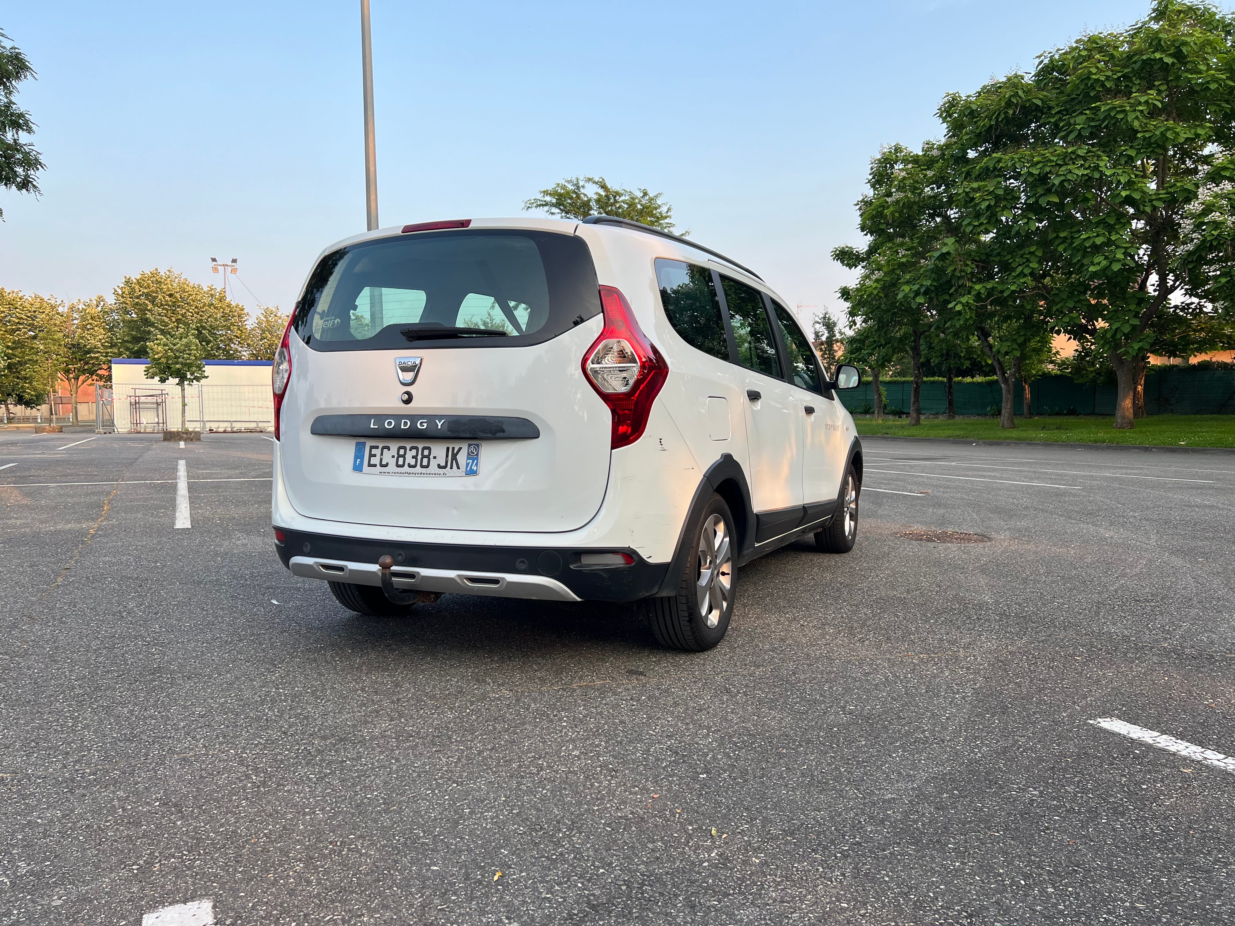Dacia Lodgy Stepway met GPS