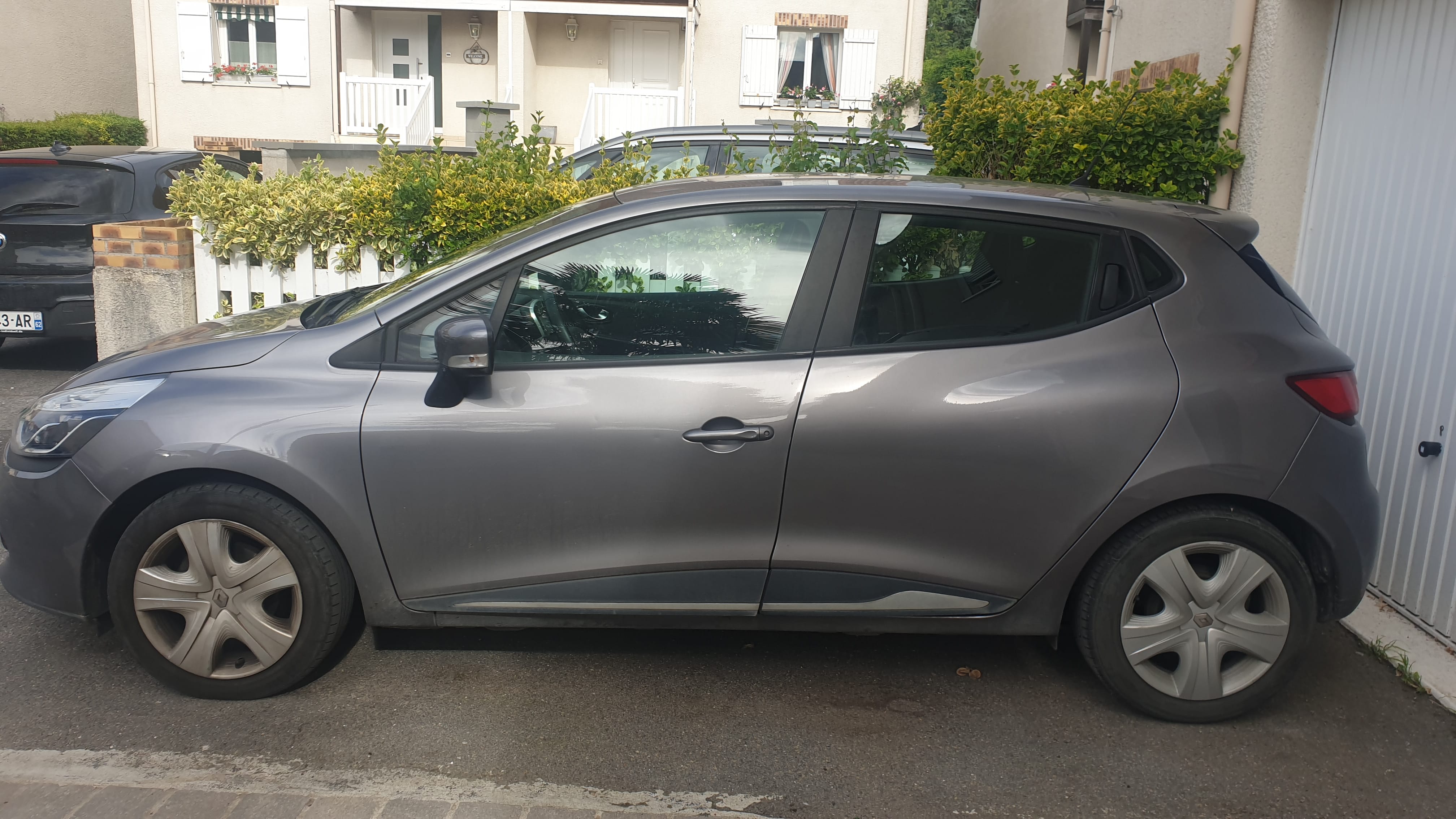 Renault Clio 1.5 DCI 75CH avec Climatisation