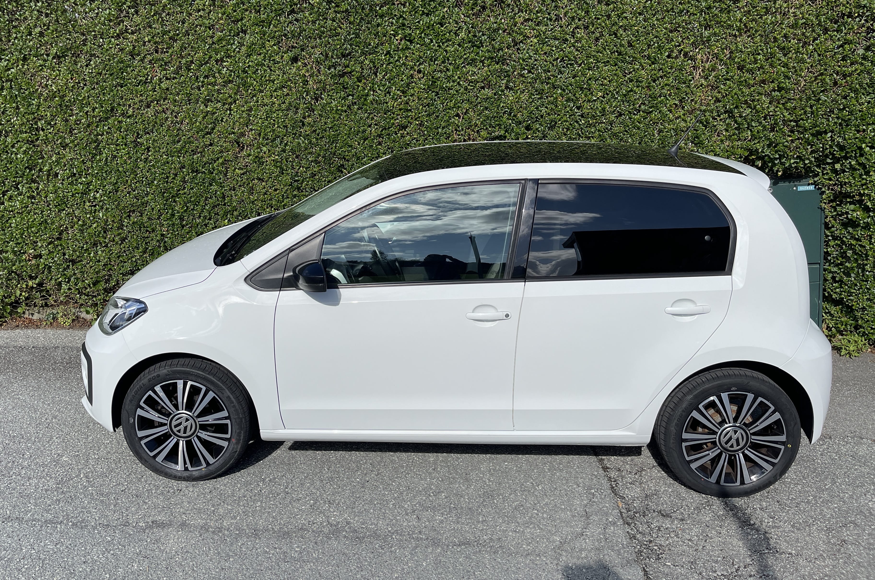 Volkswagen Up! with Air conditioning