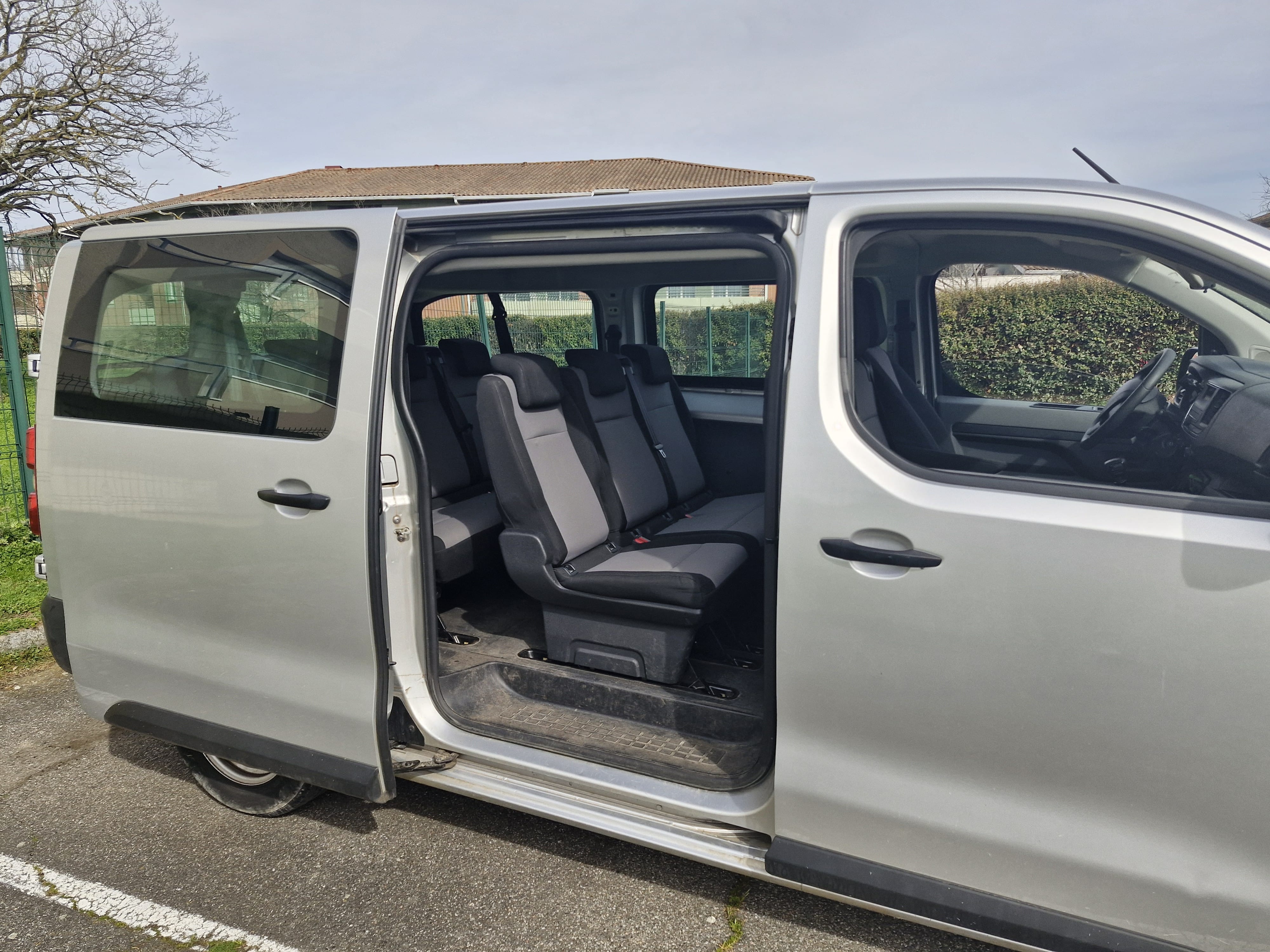 Peugeot Traveller  1.6 HDI Maxi Long L2H1