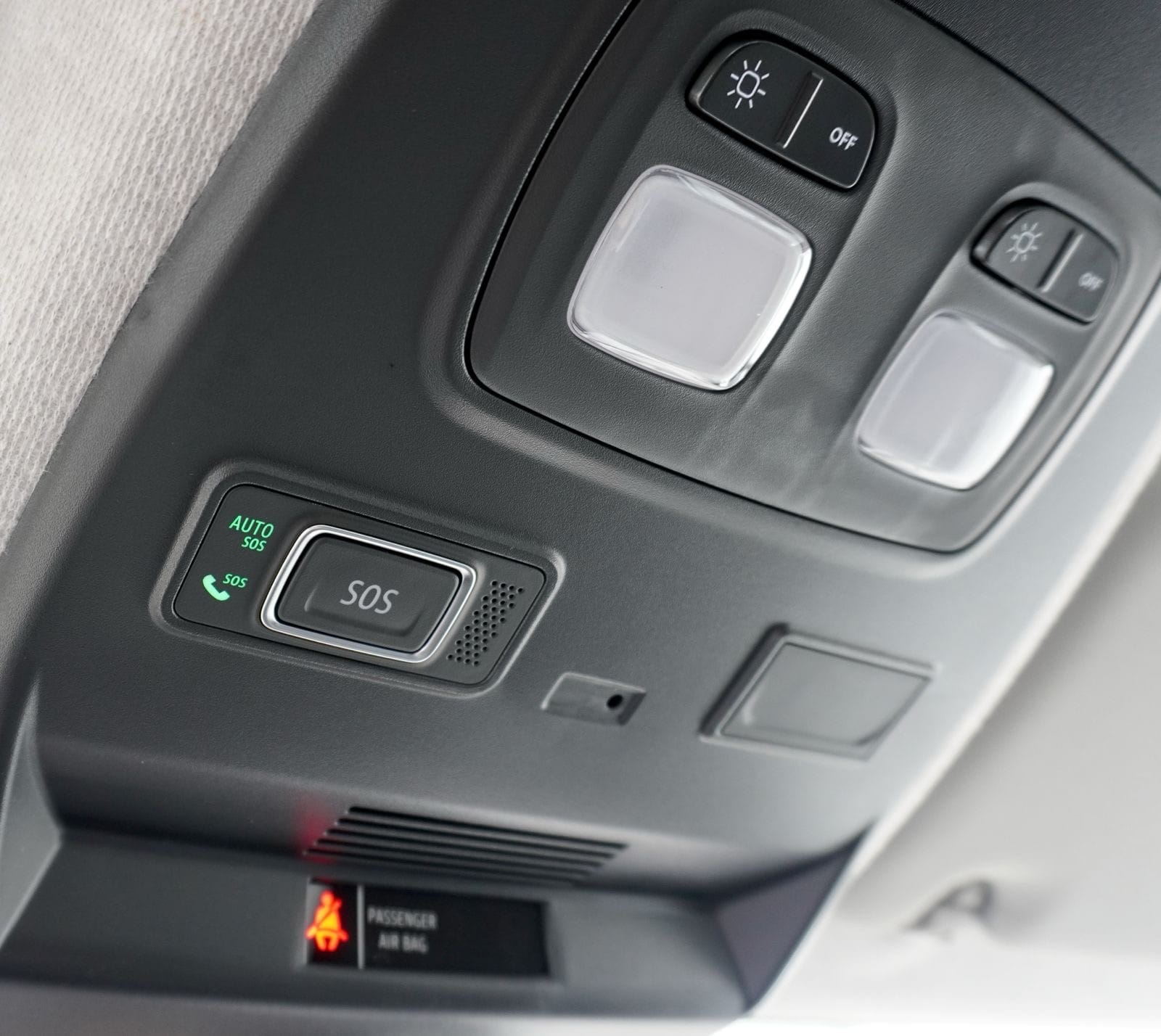 Renault Trafic Passenger mit Bluetooth-Audio