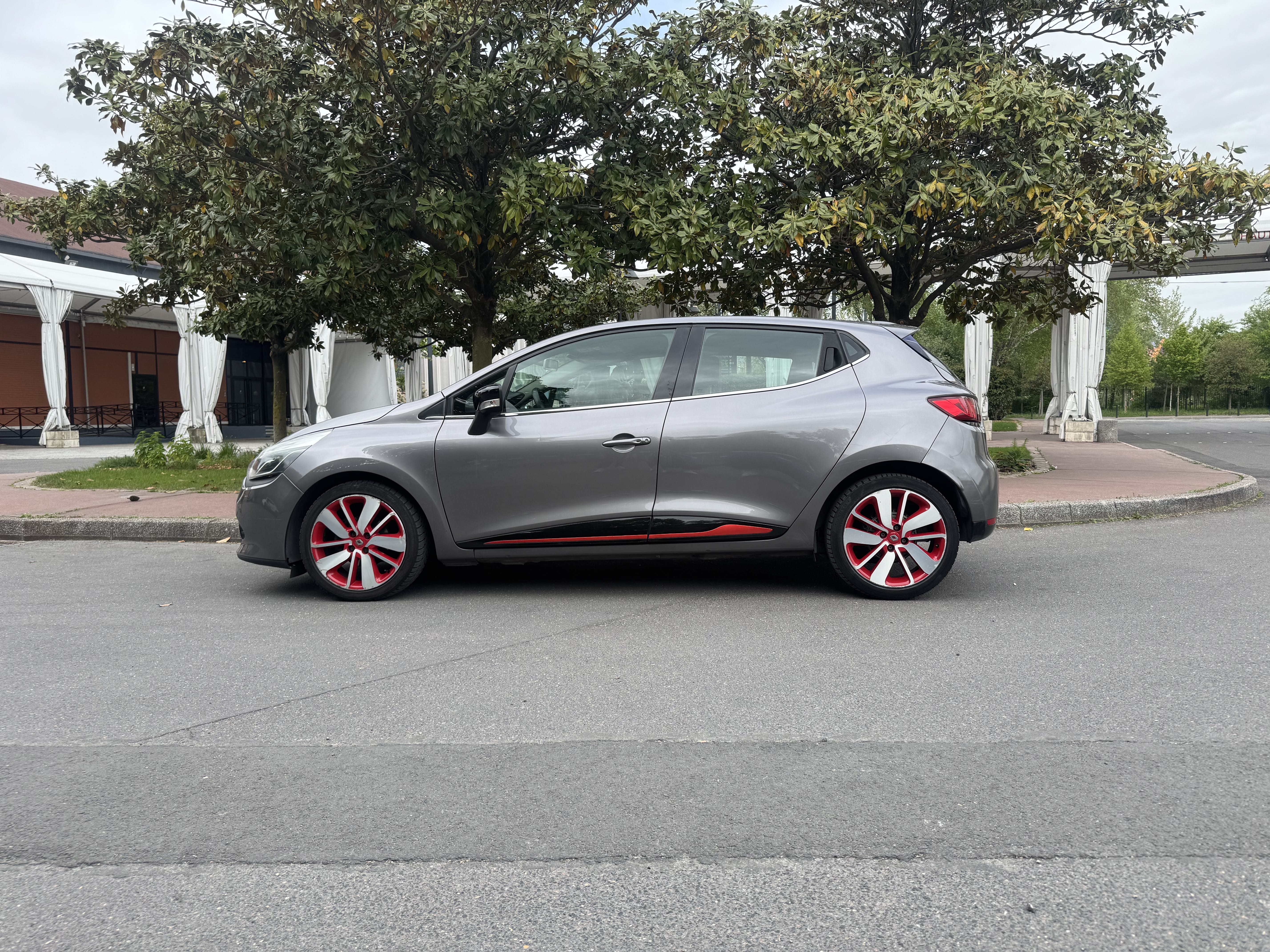 Renault Clio avec Climatisation