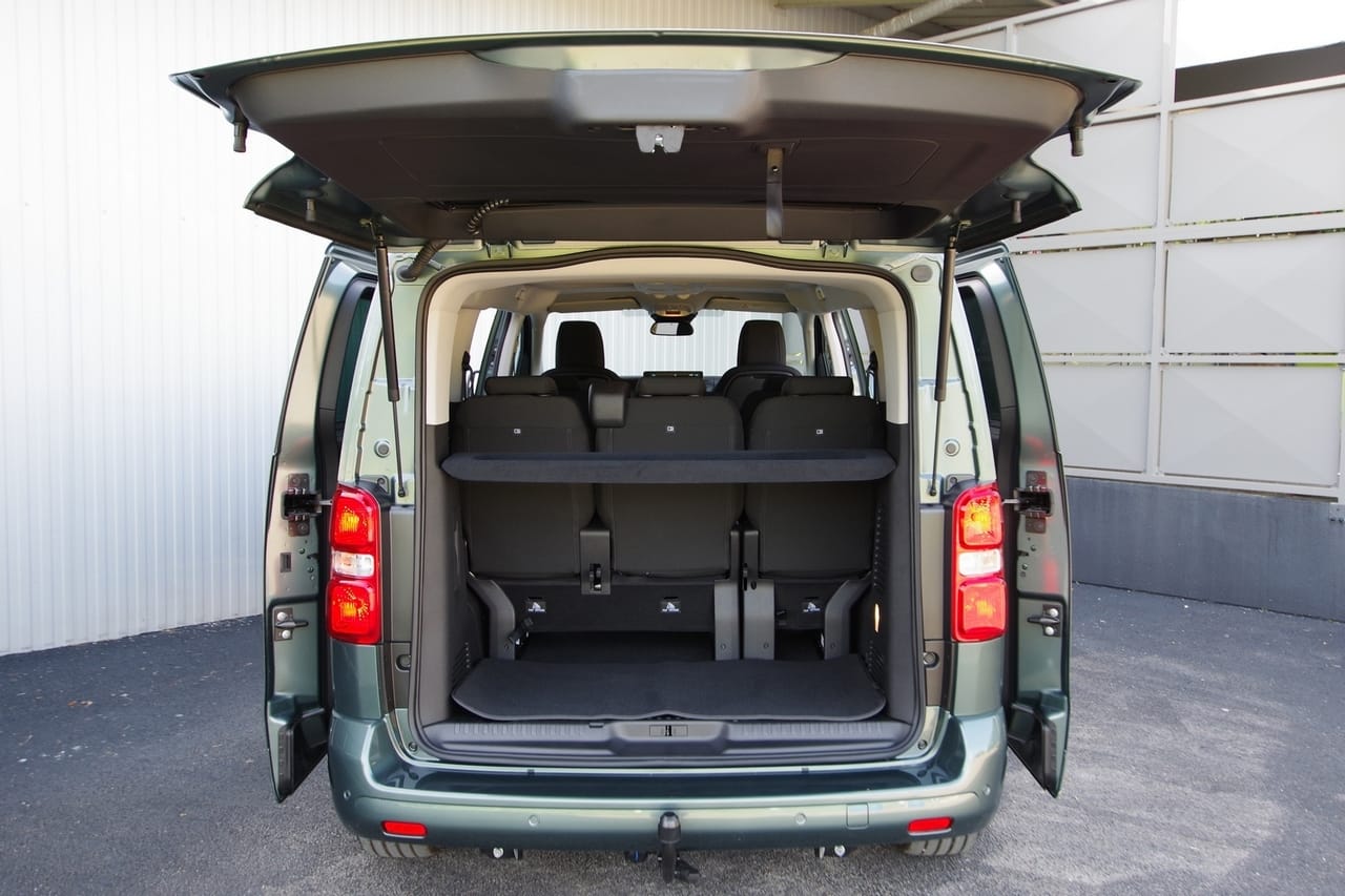 Citroen Jumpy Multispace SpaceTourer avec Pneus neige