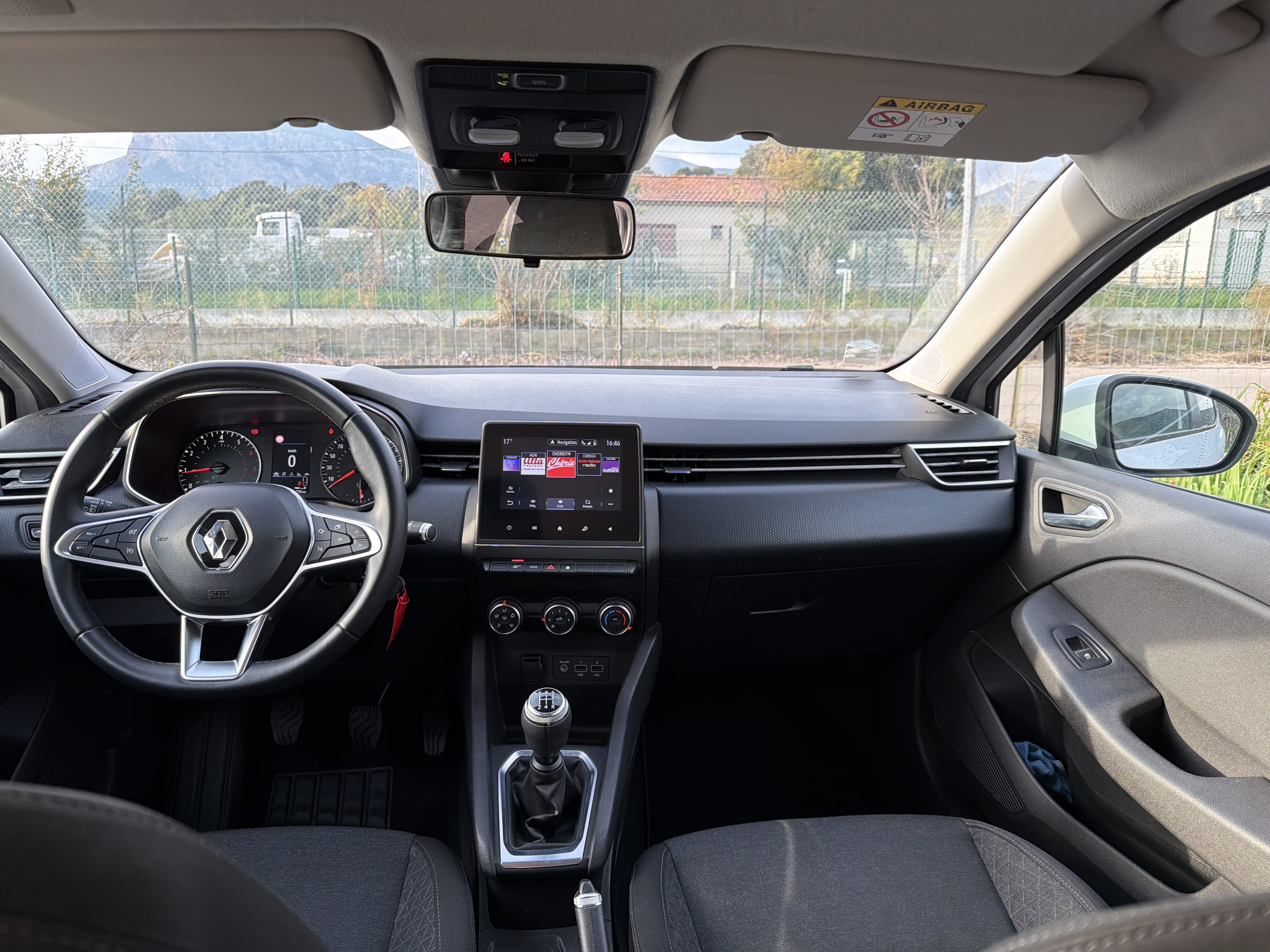 Renault Clio 5 with Cruise control