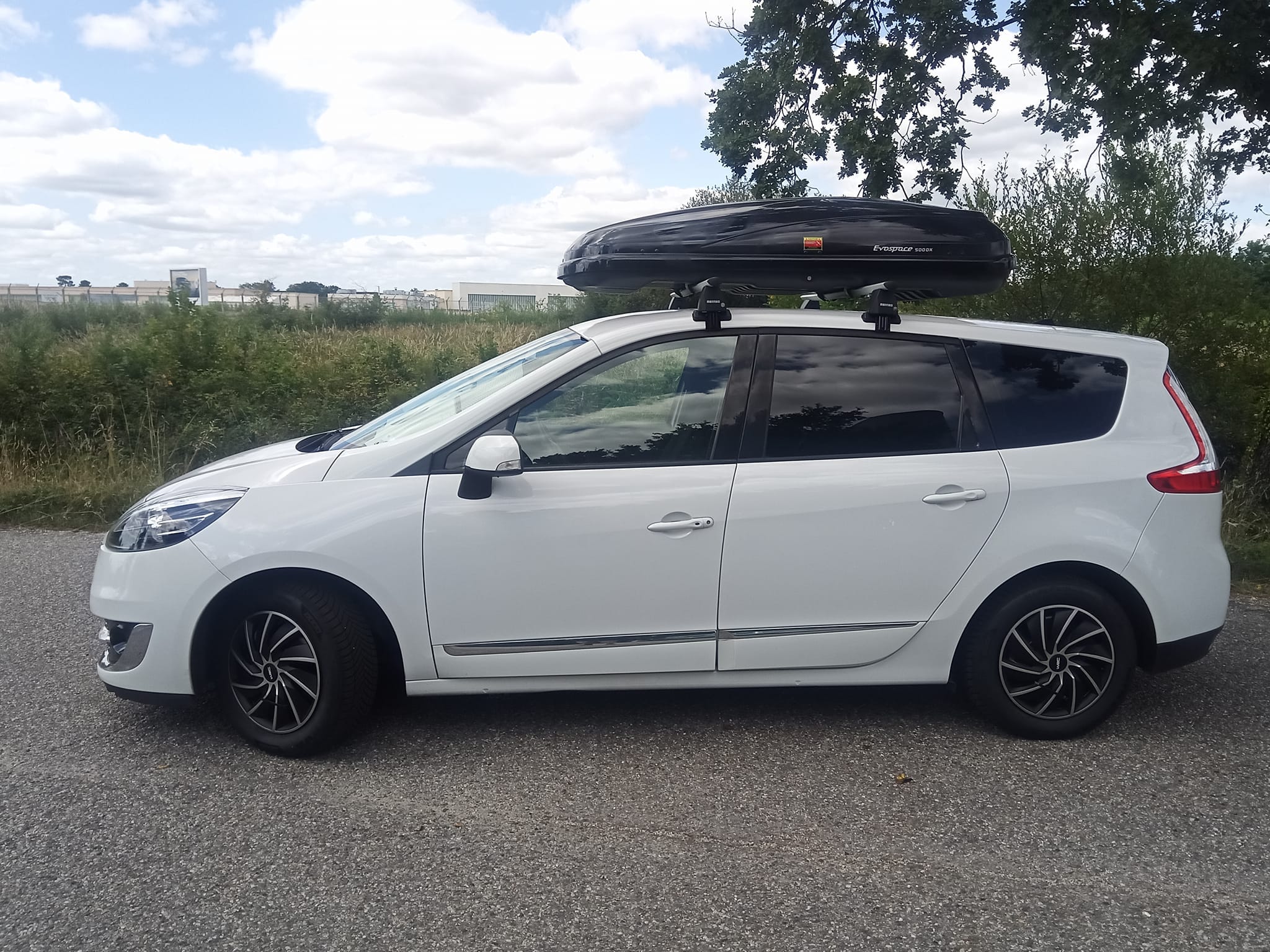 Renault Grand Scenic CLIM 1.6 DCI 130 CH (4) avec Climatisation
