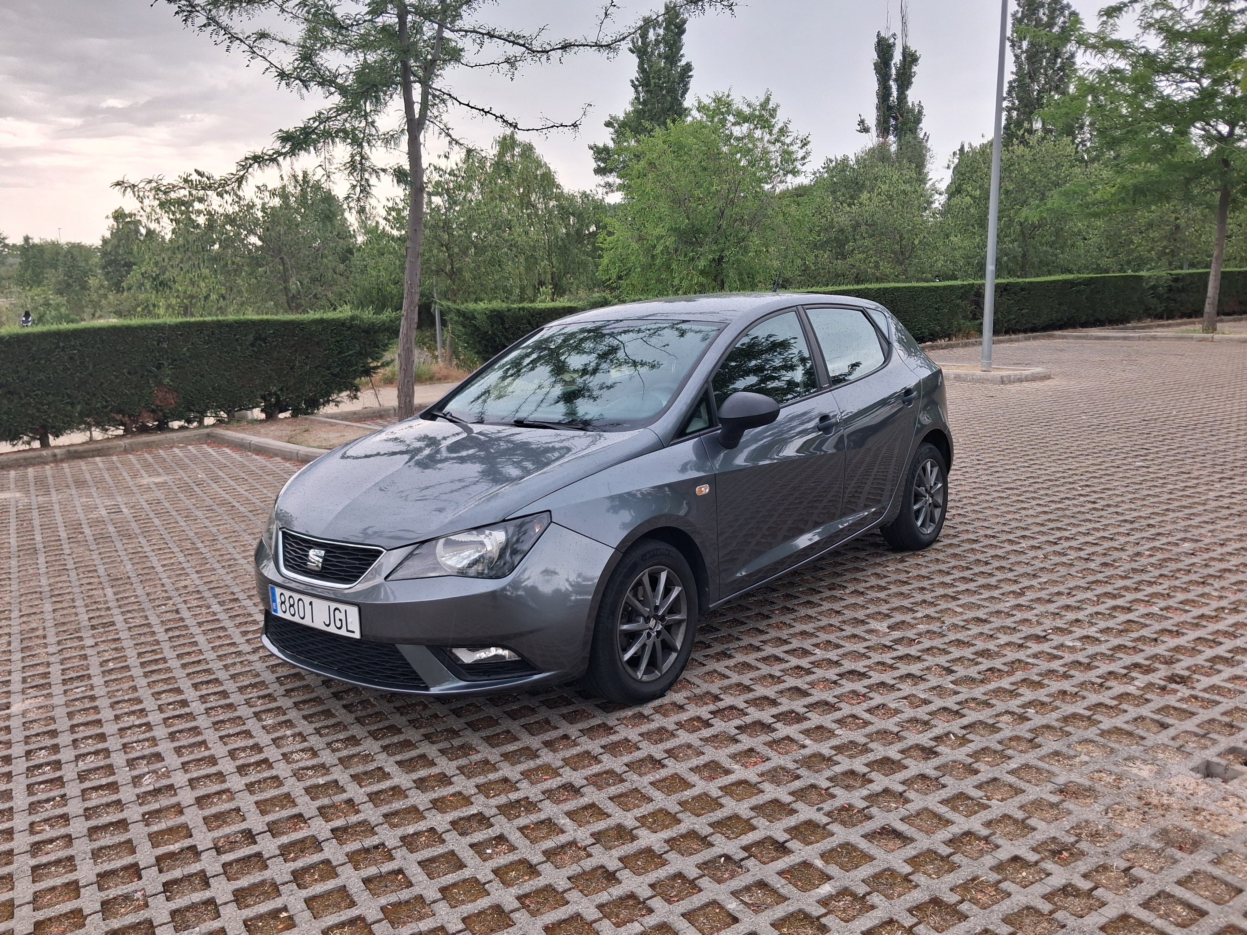 Seat Ibiza 1.2tsi con Aire acondicionado