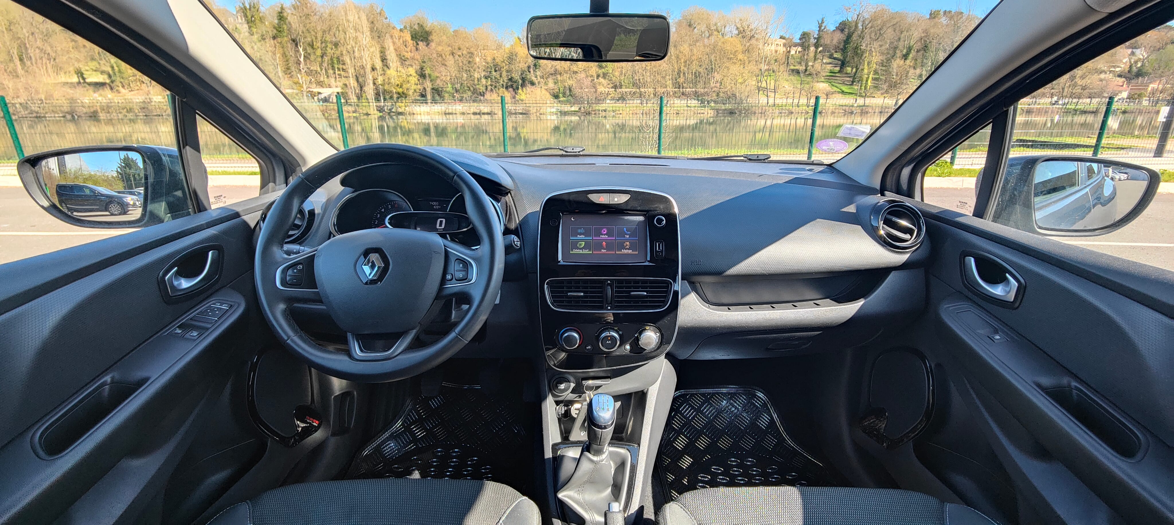Renault Clio Business avec Audio Bluetooth