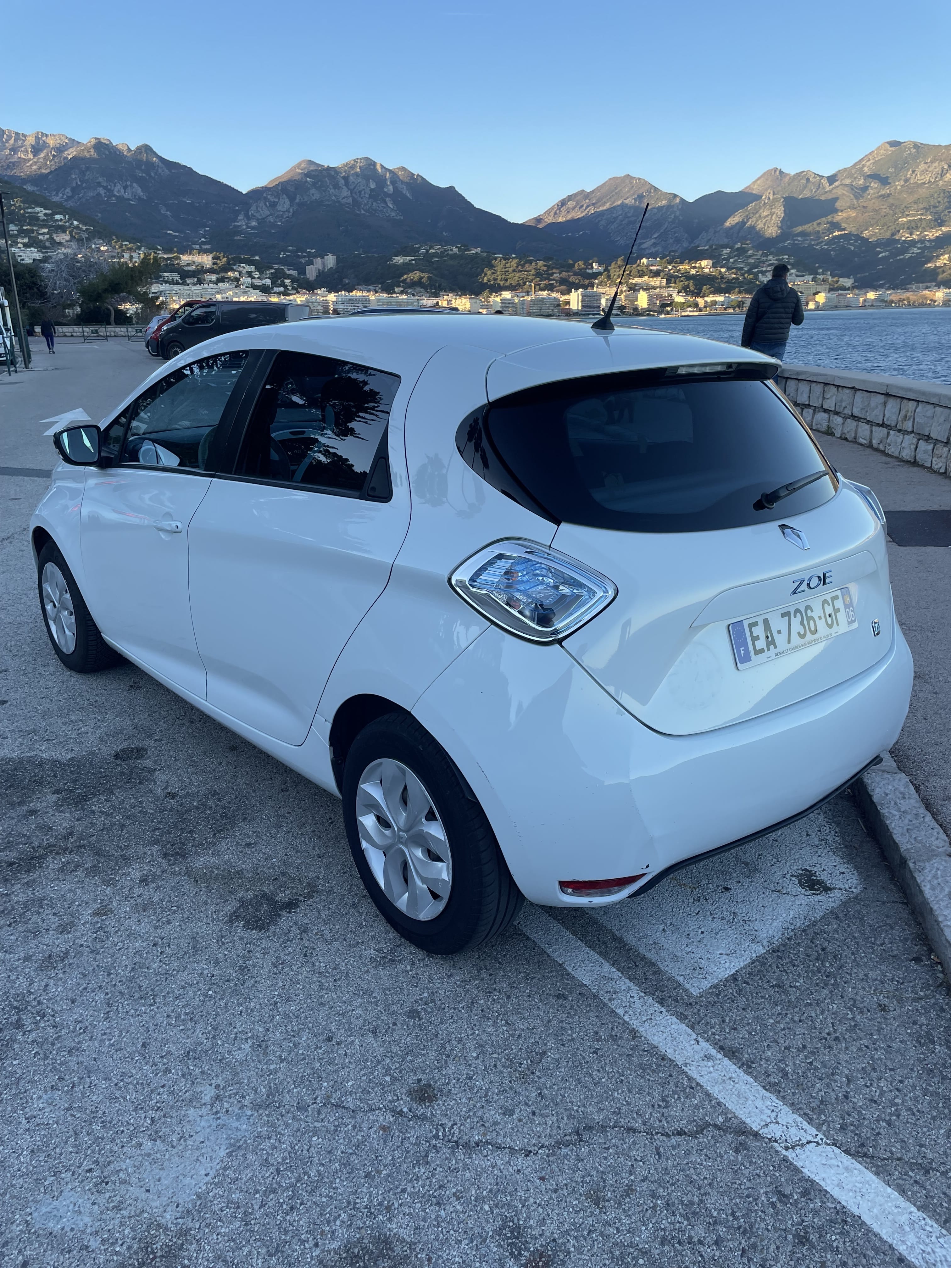 Renault ZOE avec GPS