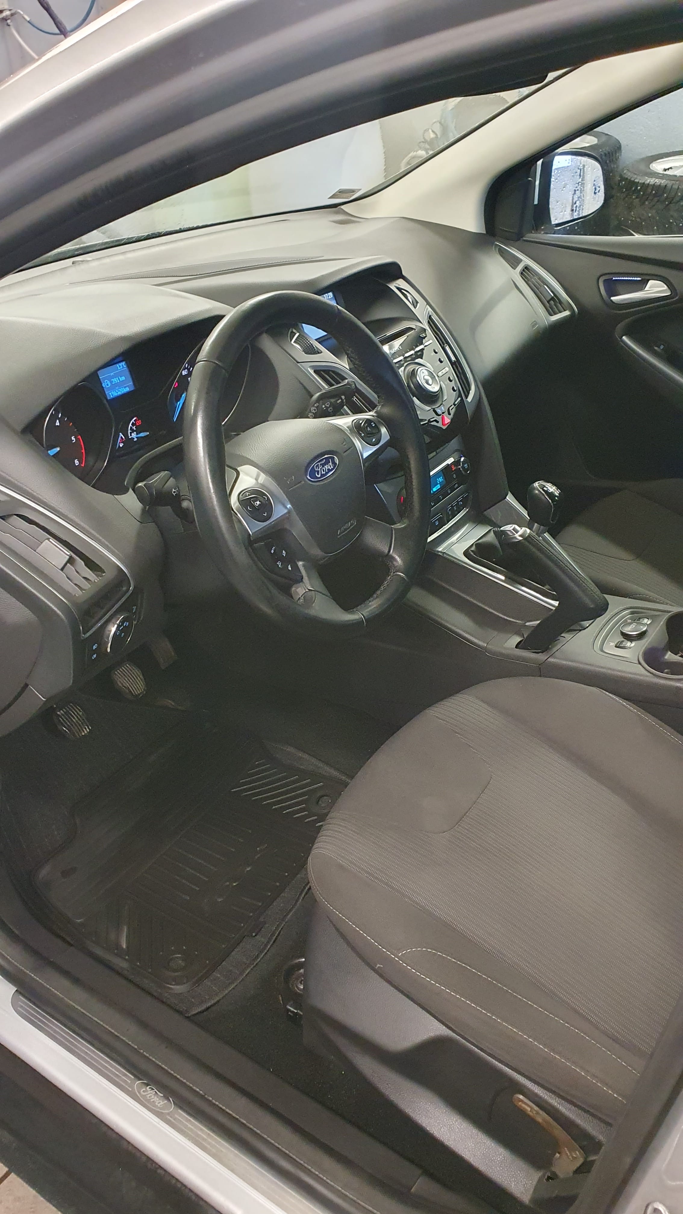 Ford Focus with Bluetooth audio