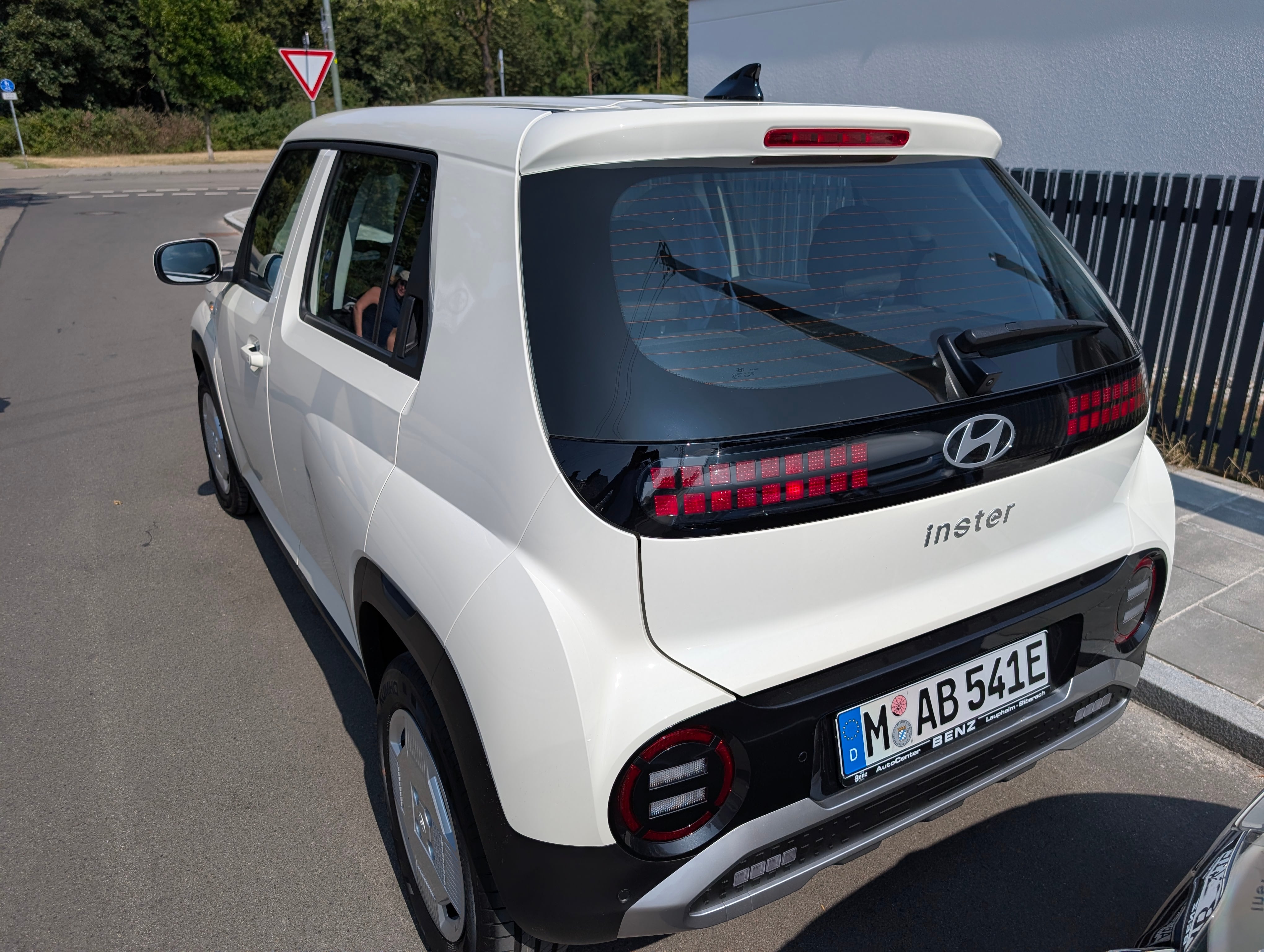 Hyundai Inster 49kw Long range mit Rückfahrkamera