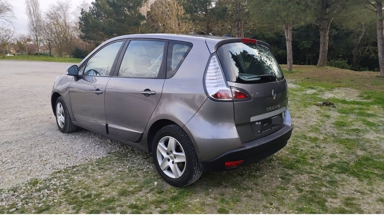 Renault Scenic 1.5 dci avec Audio Bluetooth