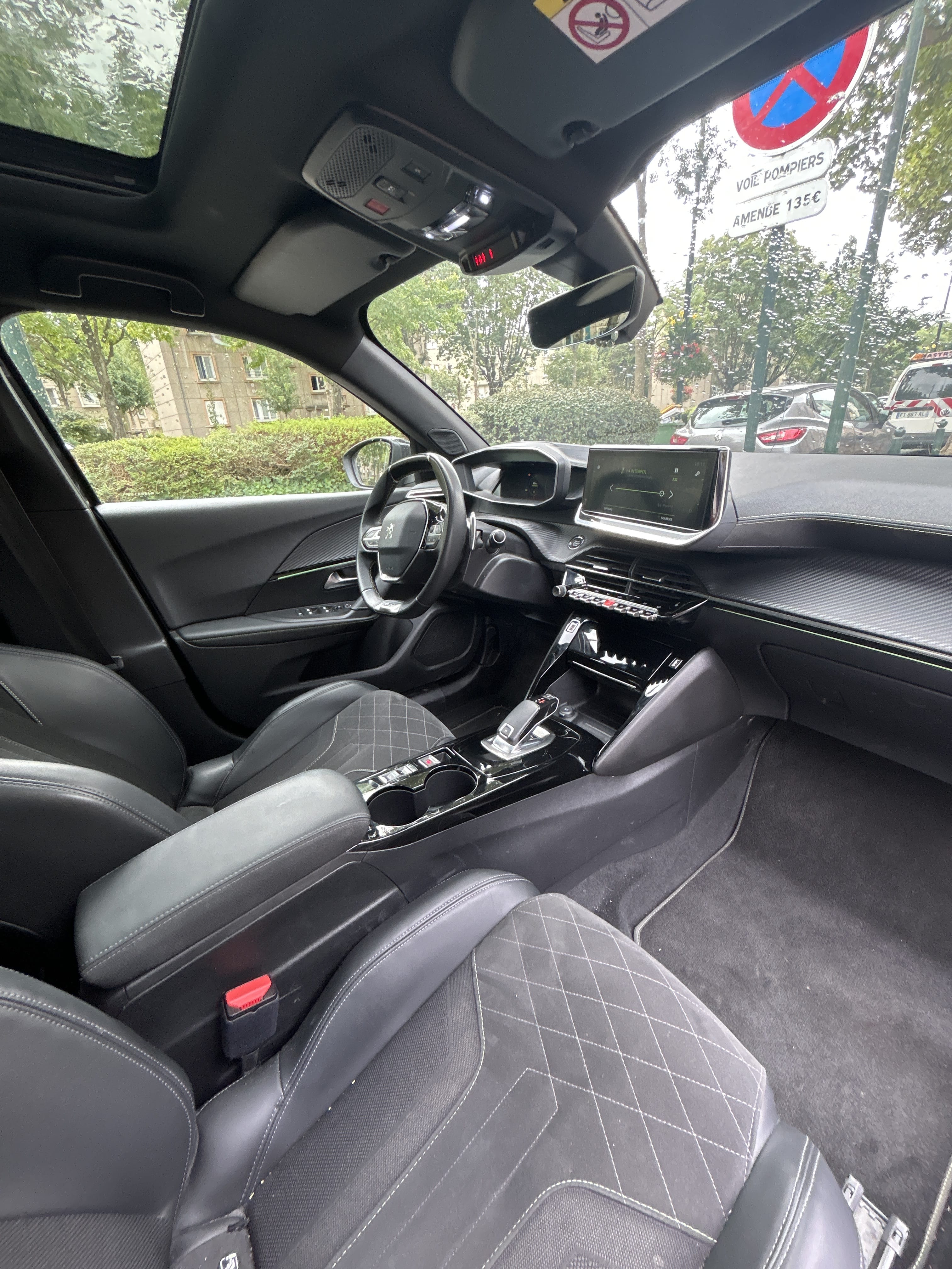 Peugeot 2008 avec Régulateur de vitesse