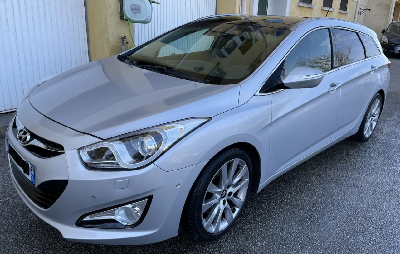 Hyundai i40 SW, 2011, Diesel, automatique
