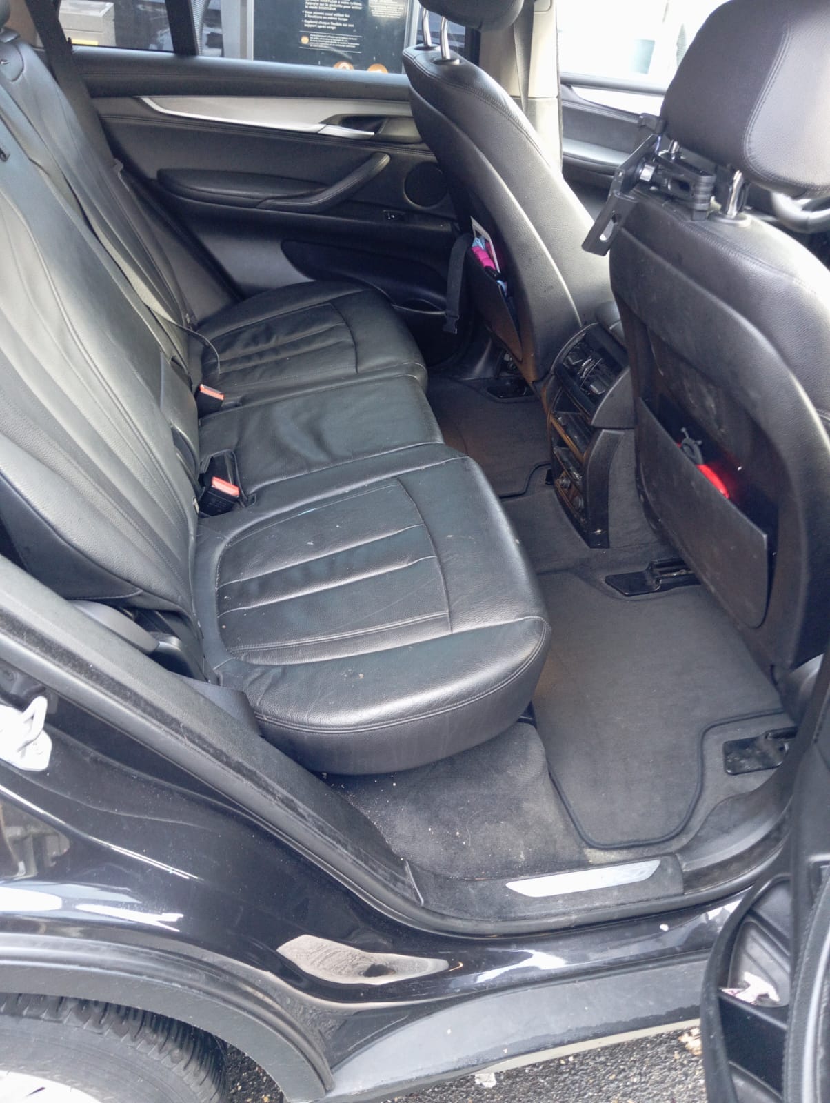 BMW X5 avec Coffre de toit