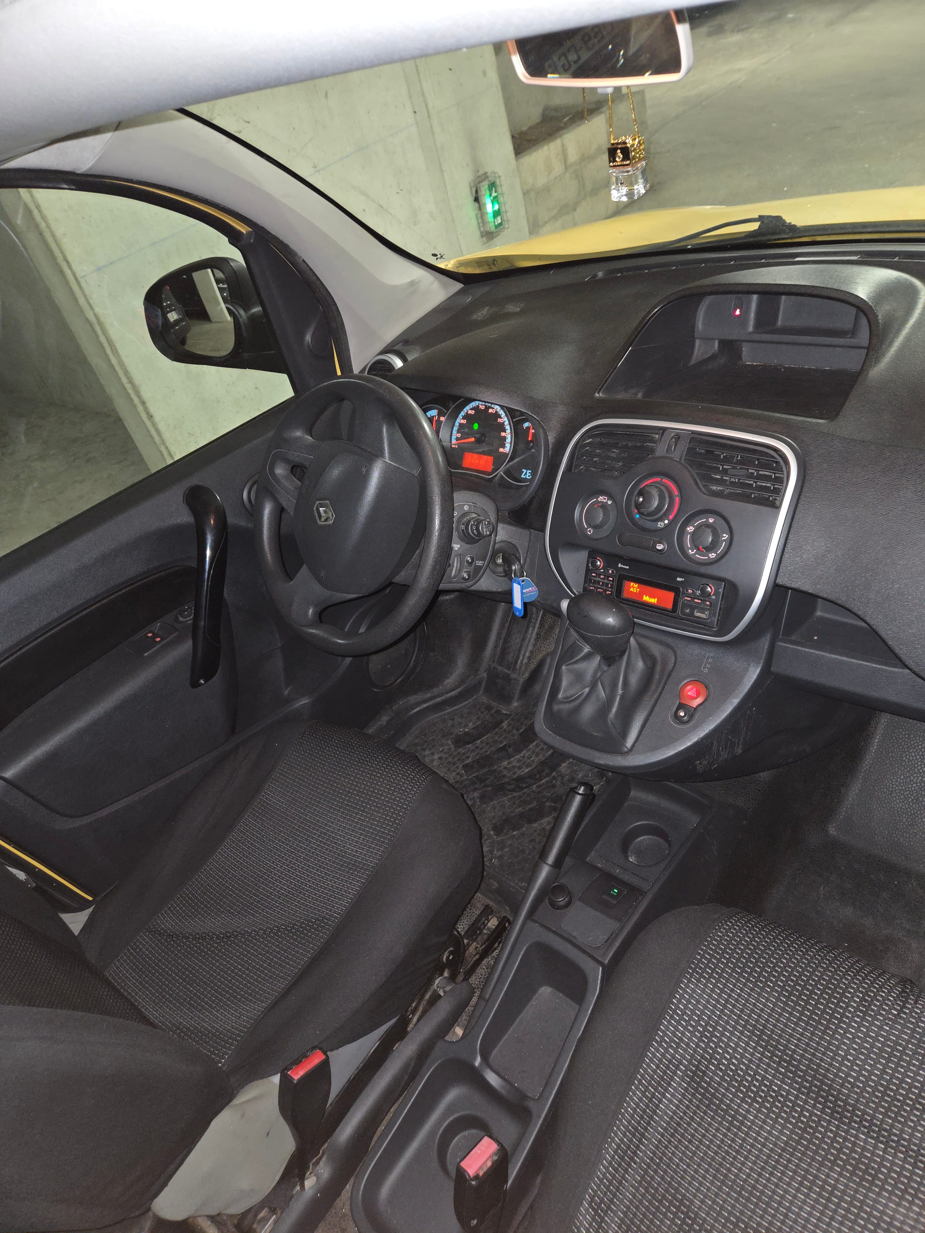 Renault Kangoo Express ZE Maxi - Grand Volume with Car radio