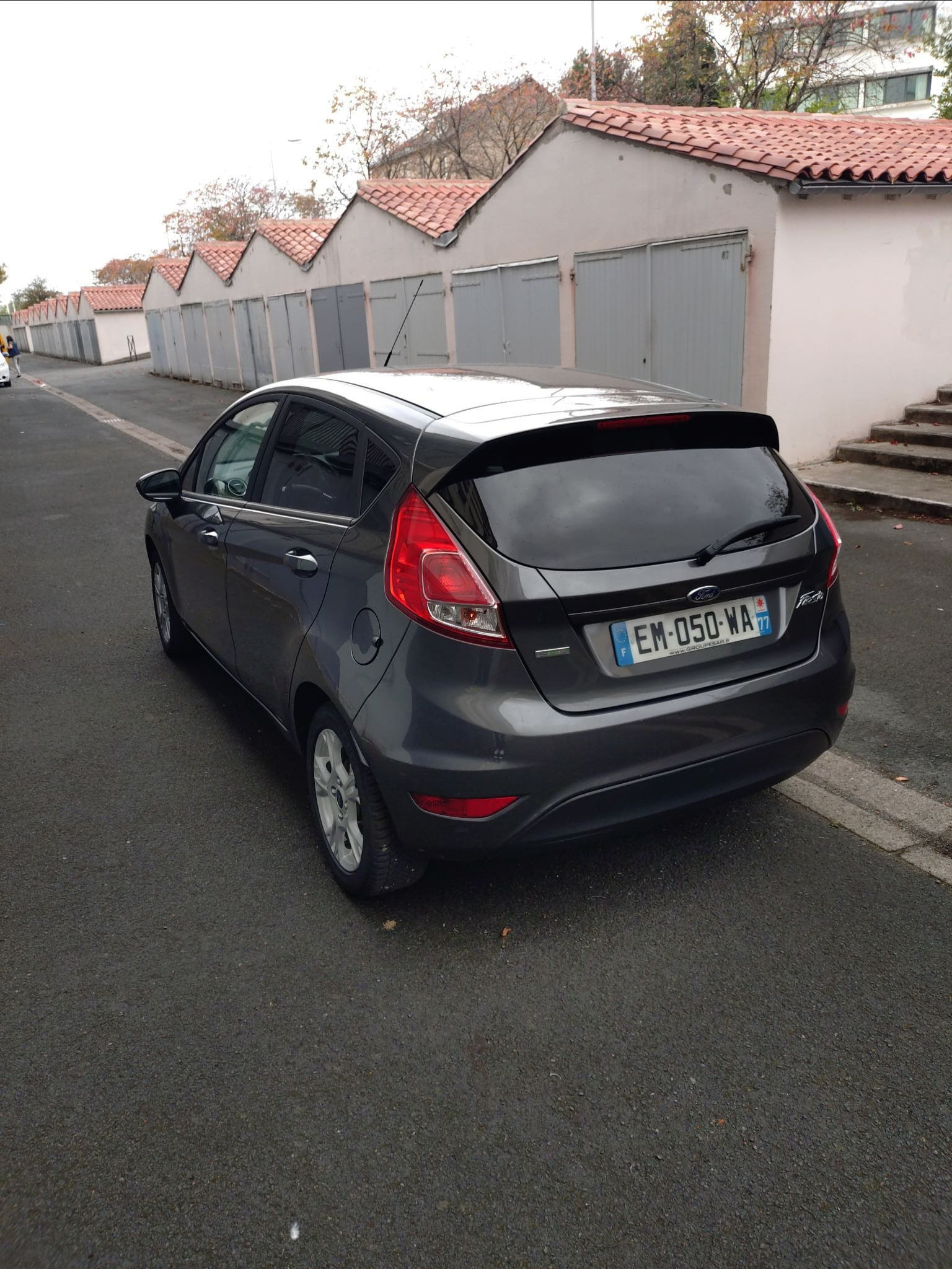 Ford Fiesta 1.0 Ecoboost avec Climatisation