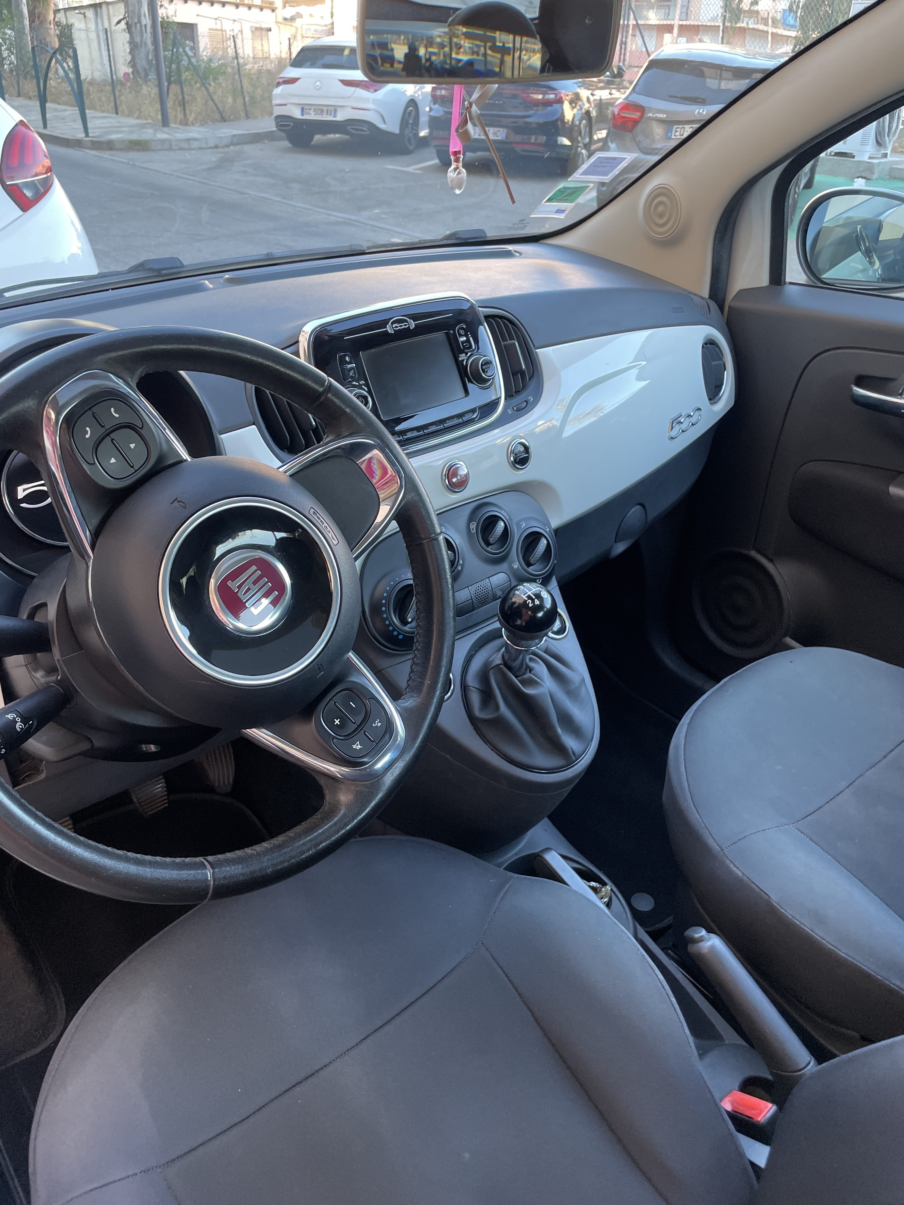 Fiat 500 avec Entrée audio / iPod