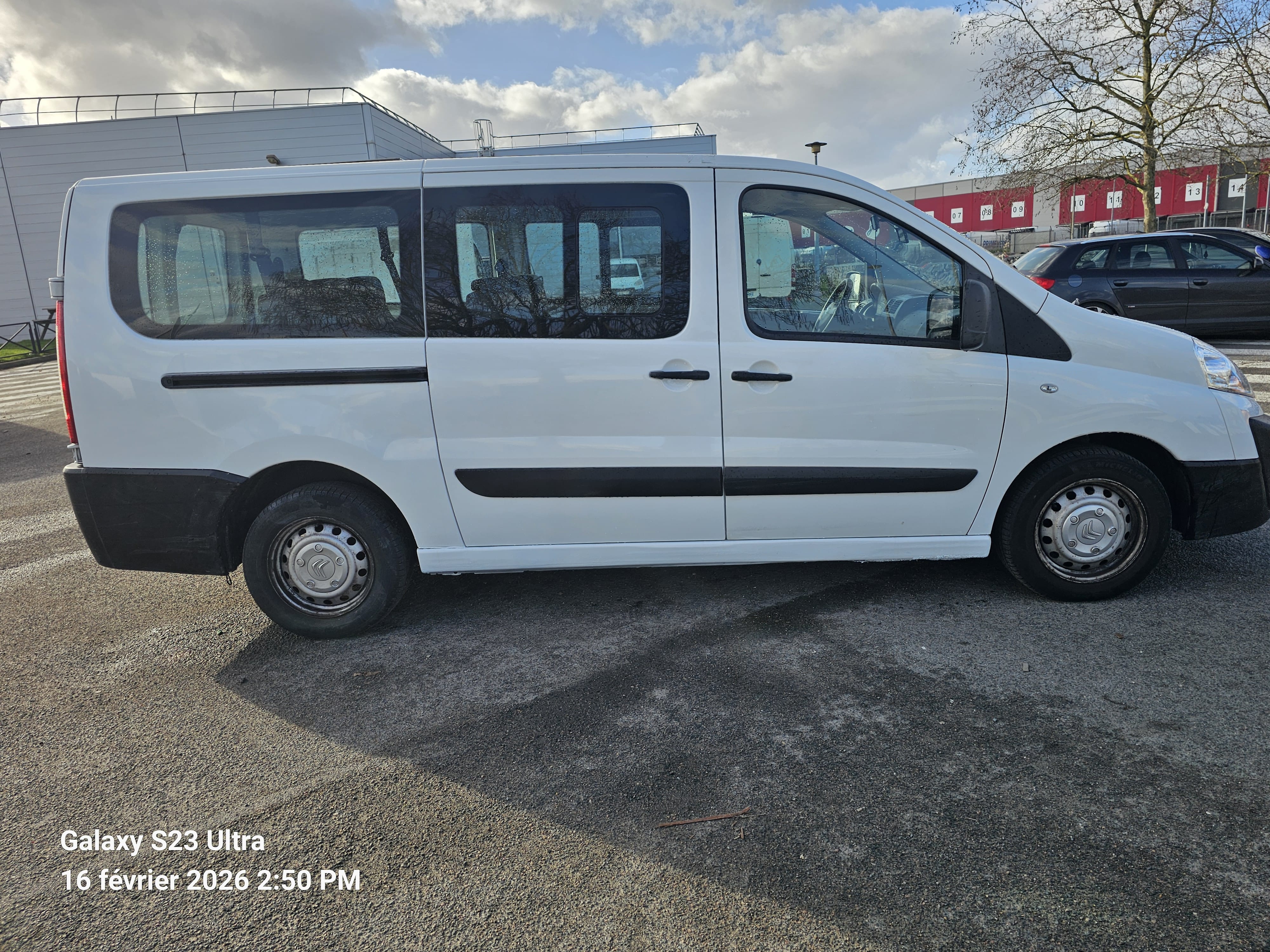 Citroen Jumpy Multispace 9 places - coffre rallongé - caméra de recul