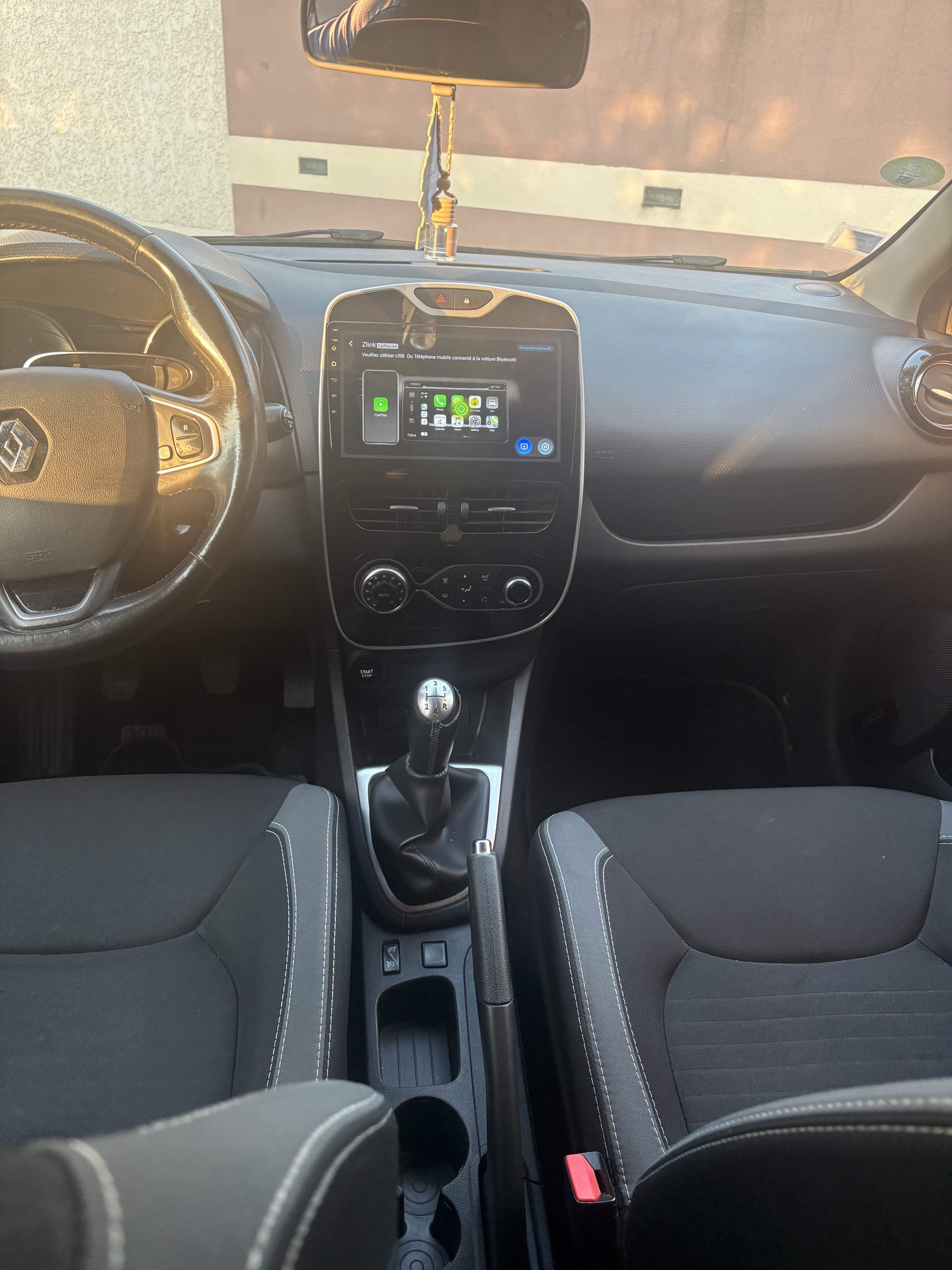 Renault Clio avec Régulateur de vitesse