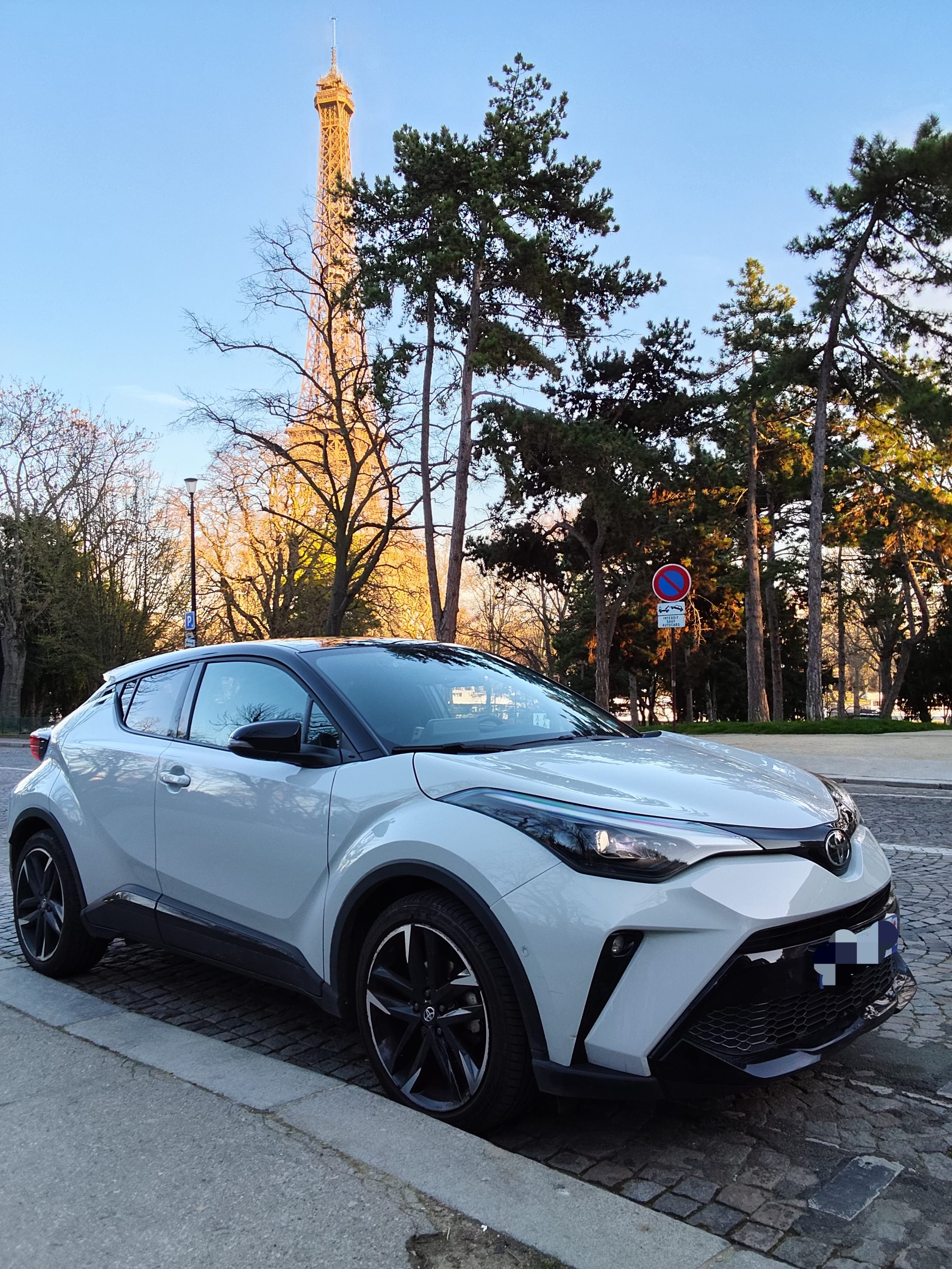 Toyota C-HR avec Dashcam
