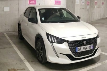 Peugeot 208, 2021, Essence 95, automatique