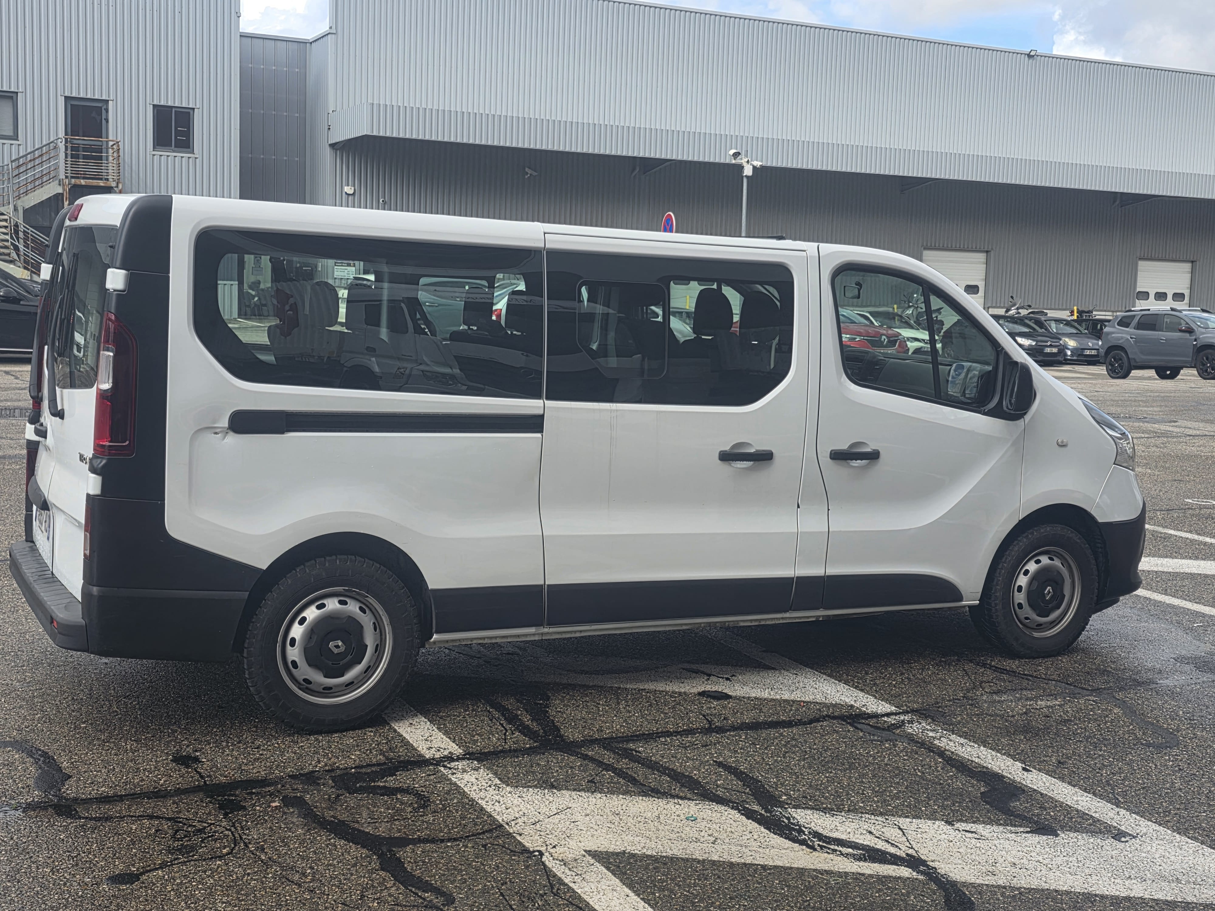 Renault Trafic Passenger avec Audio Bluetooth