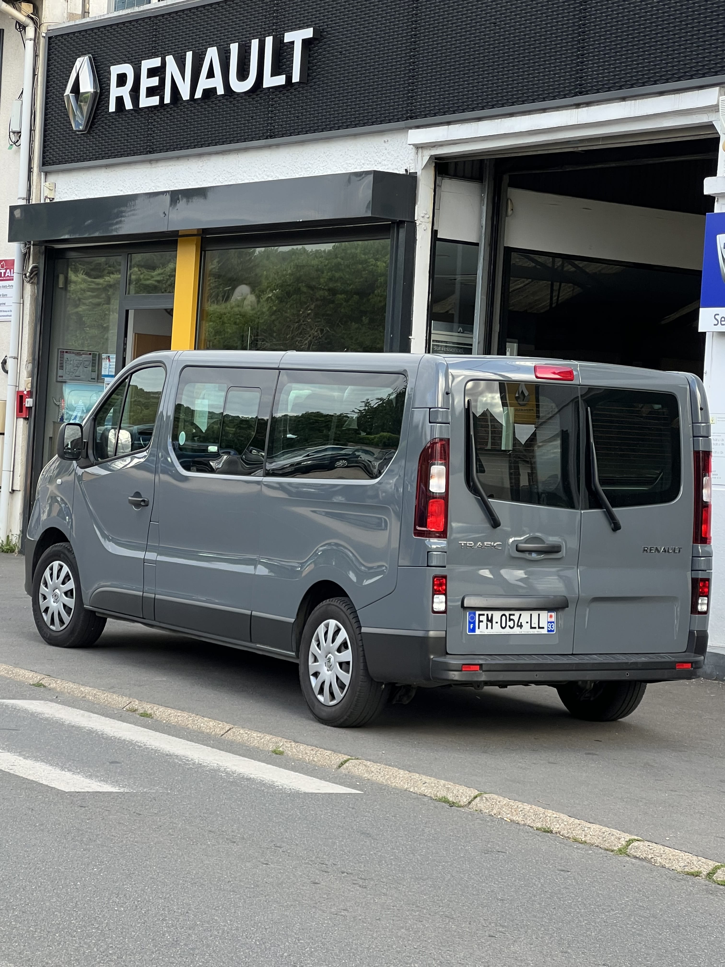 Renault Trafic Passenger, 2019, Diesel, 9 places et plus