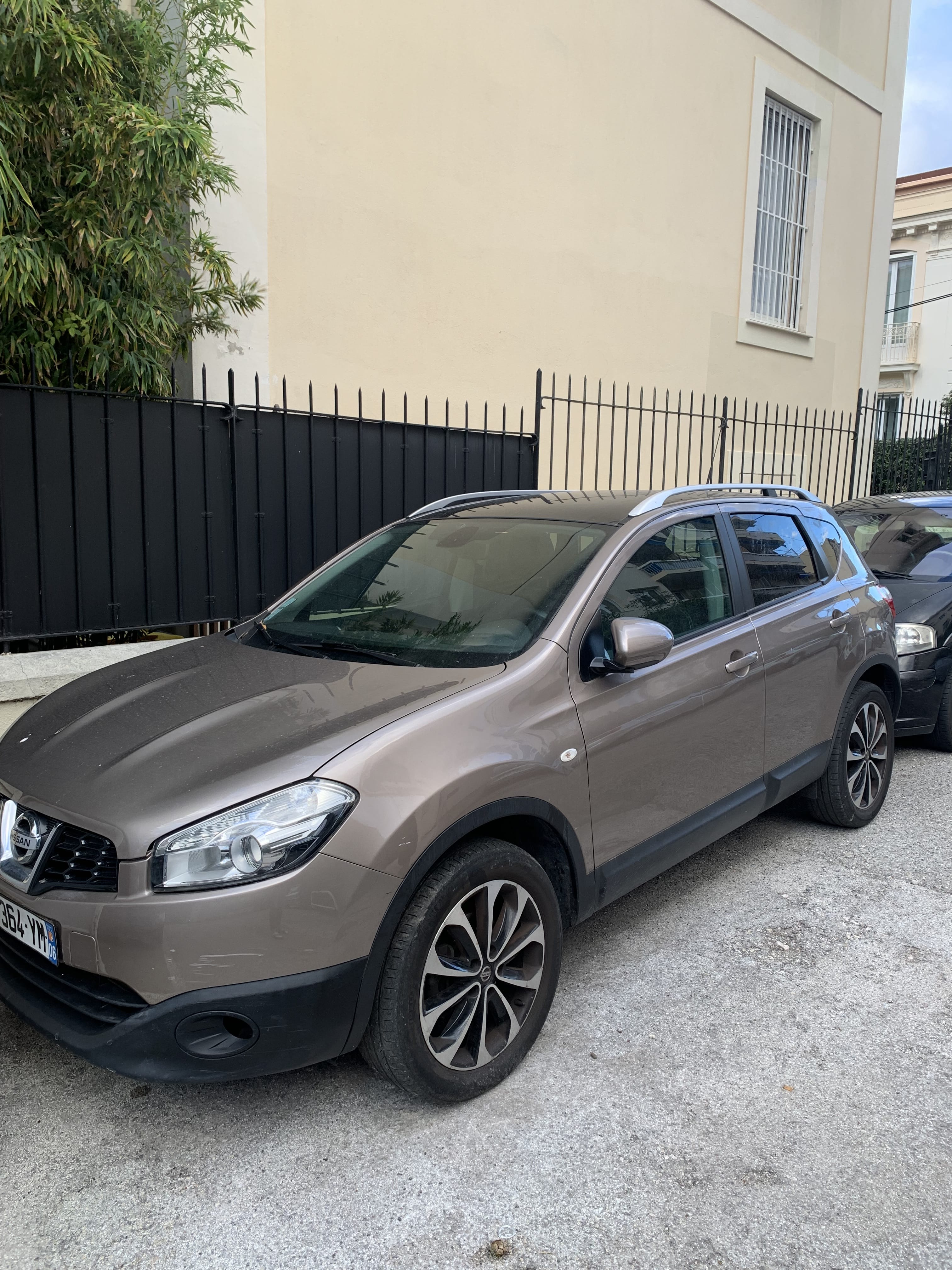 Nissan Qashqai avec Climatisation