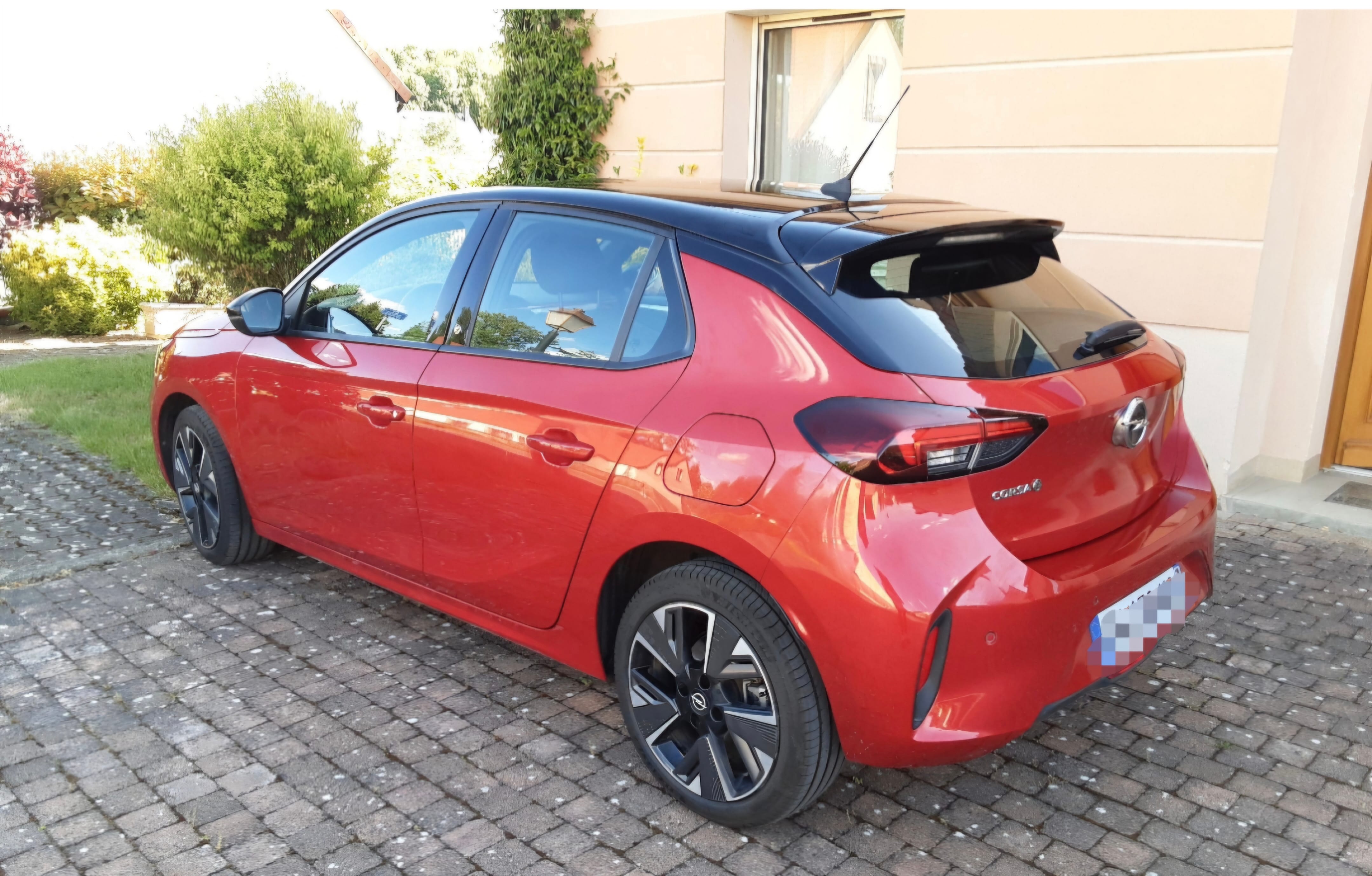 Opel Corsa-E avec Climatisation