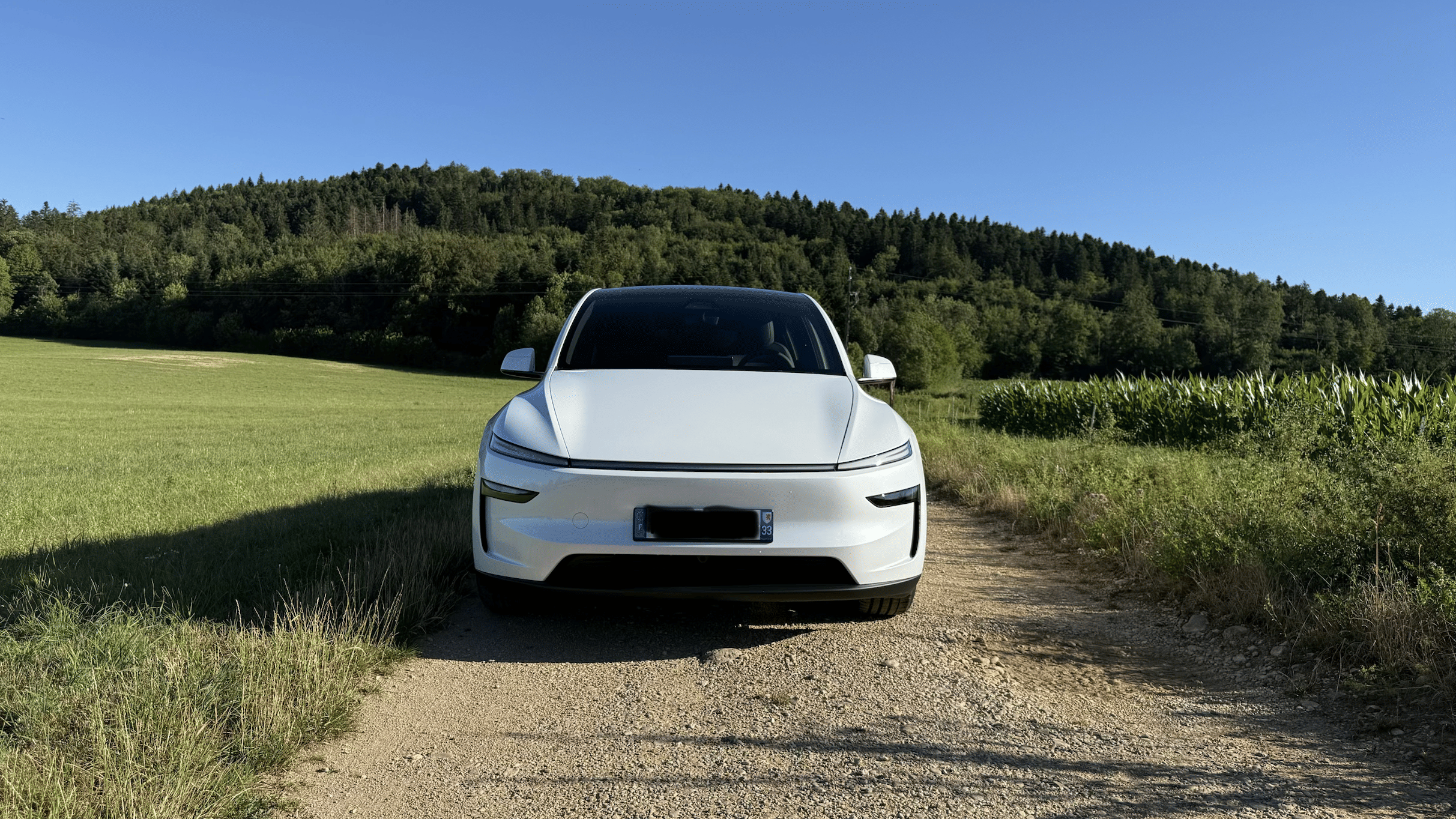 Tesla Model Y Long Range Autopilot Complet avec Audio Bluetooth