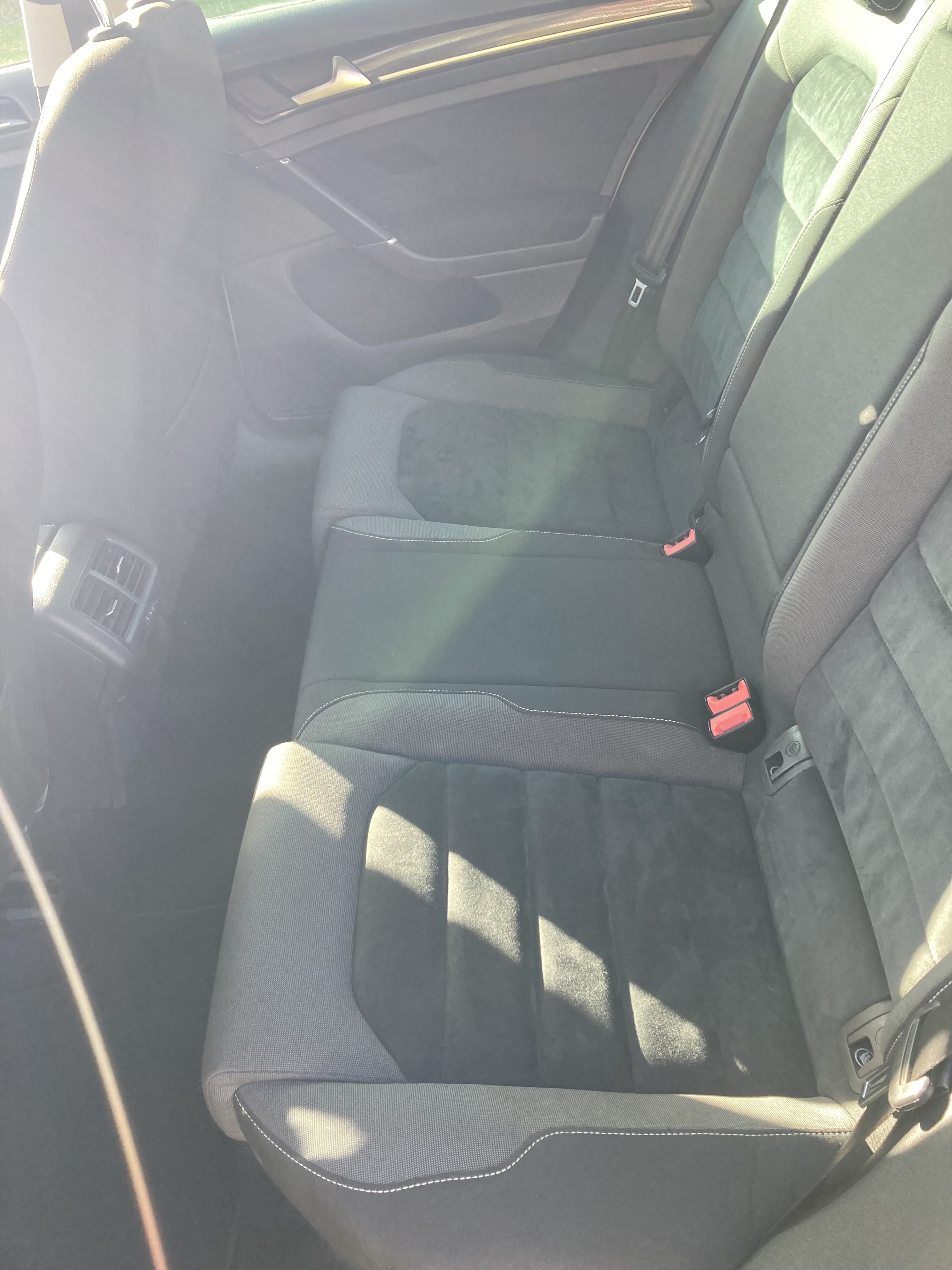 Volkswagen Golf Carat TDI avec Chaines