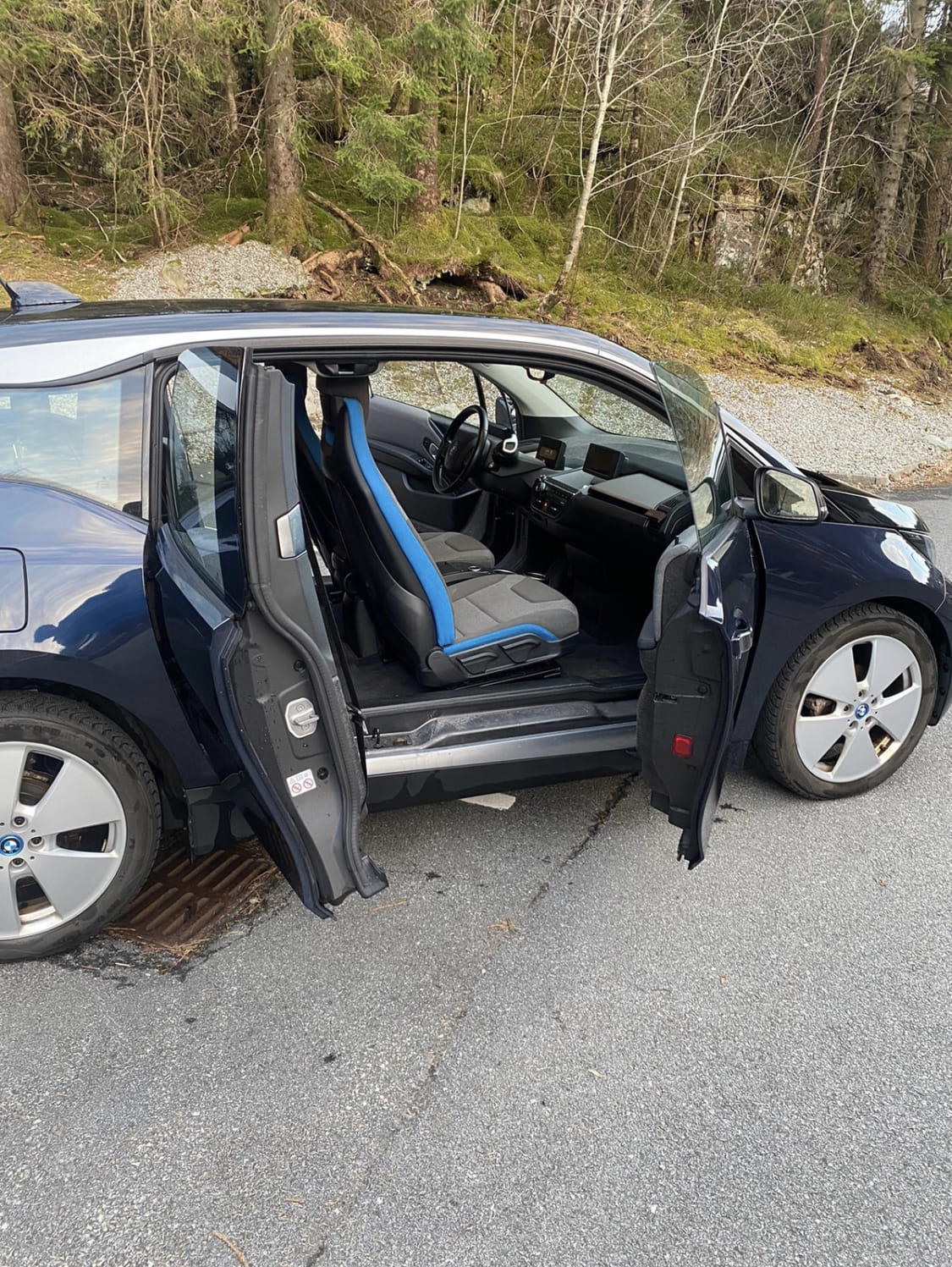 BMW i3 med Lydinngang