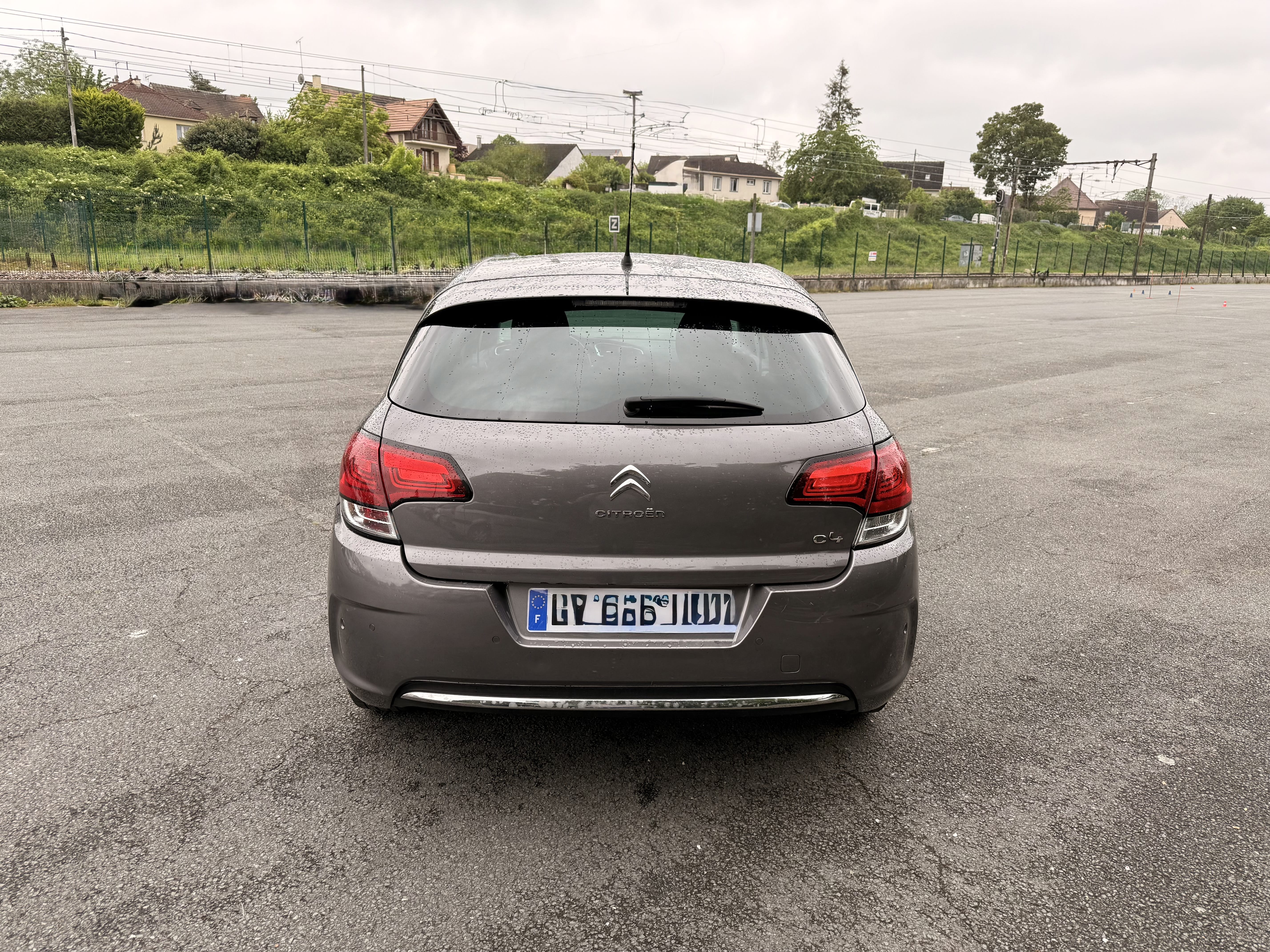 Citroen C4 avec Apple CarPlay