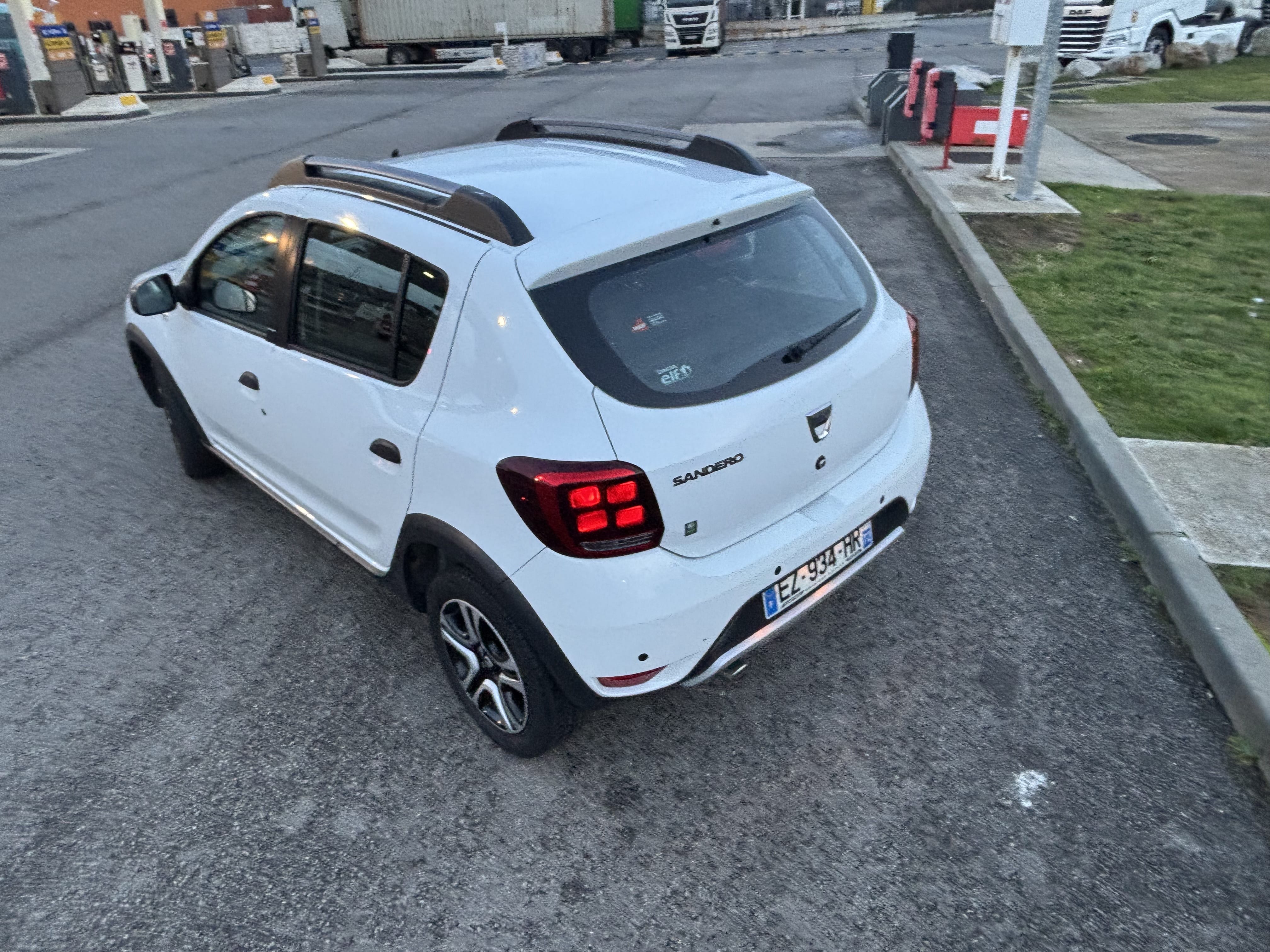 Dacia Sandero avec Régulateur de vitesse