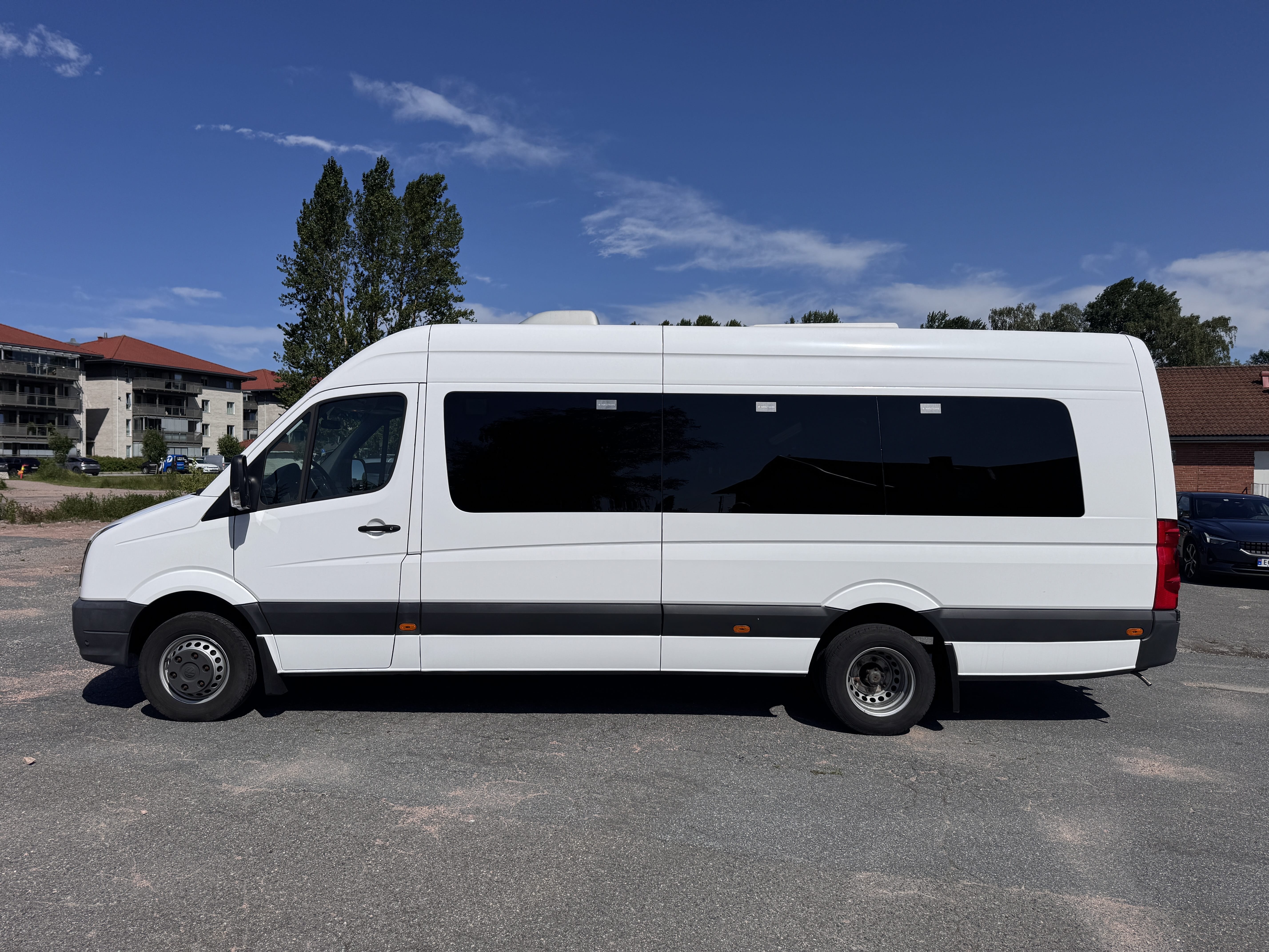 Volkswagen Crafter Combi 17 seter med Aircondition