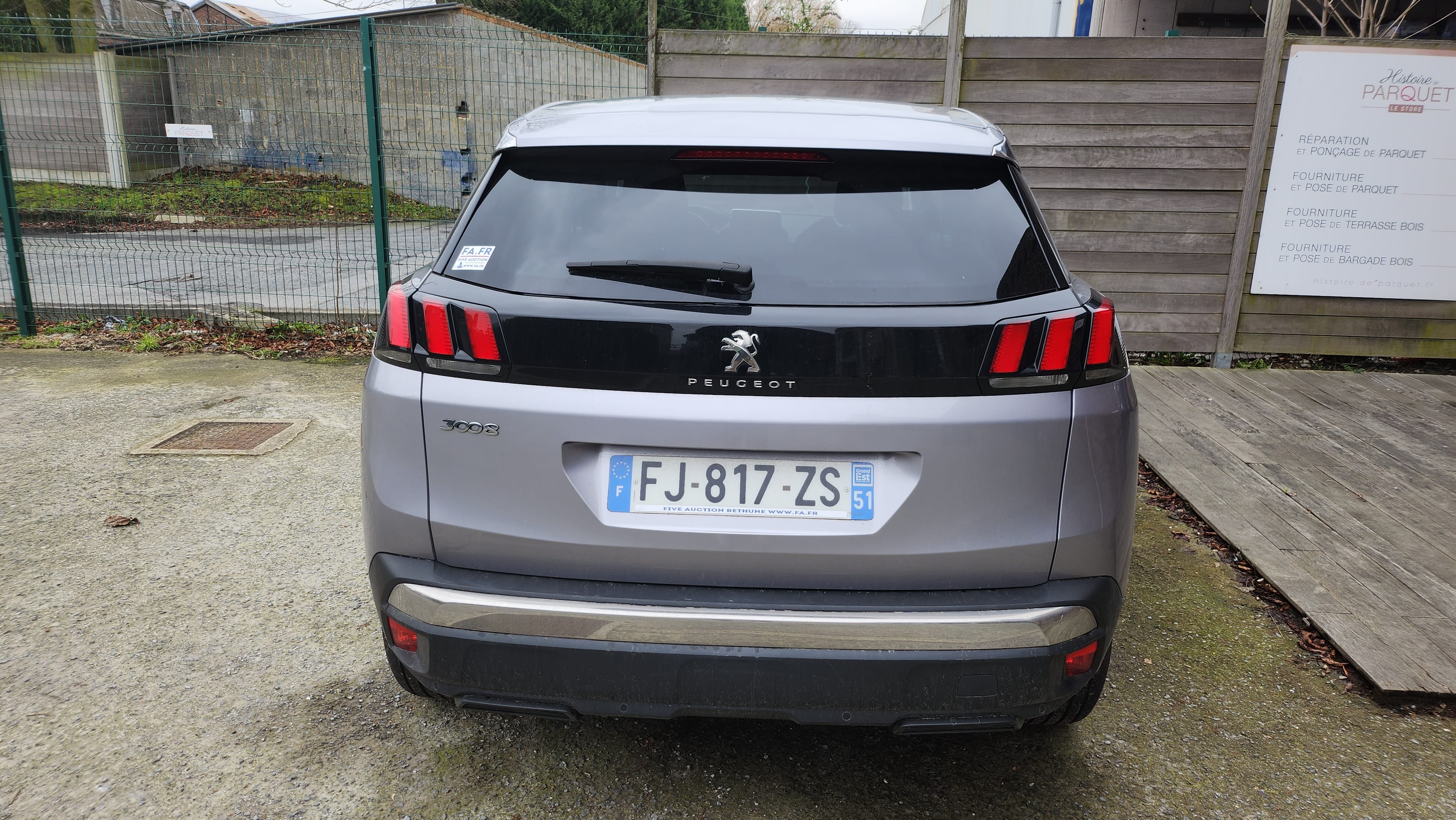 Peugeot 3008 avec GPS